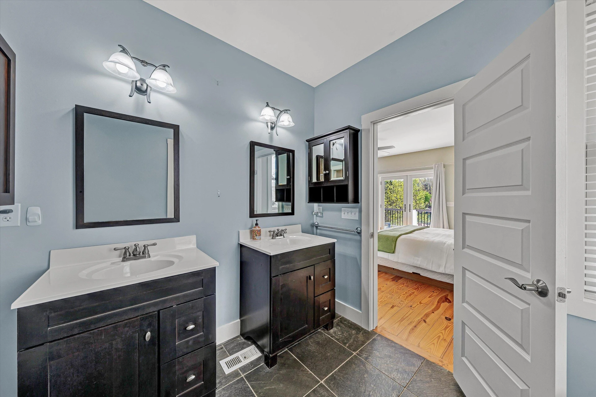 1307 Lakefield DR - Photo 31