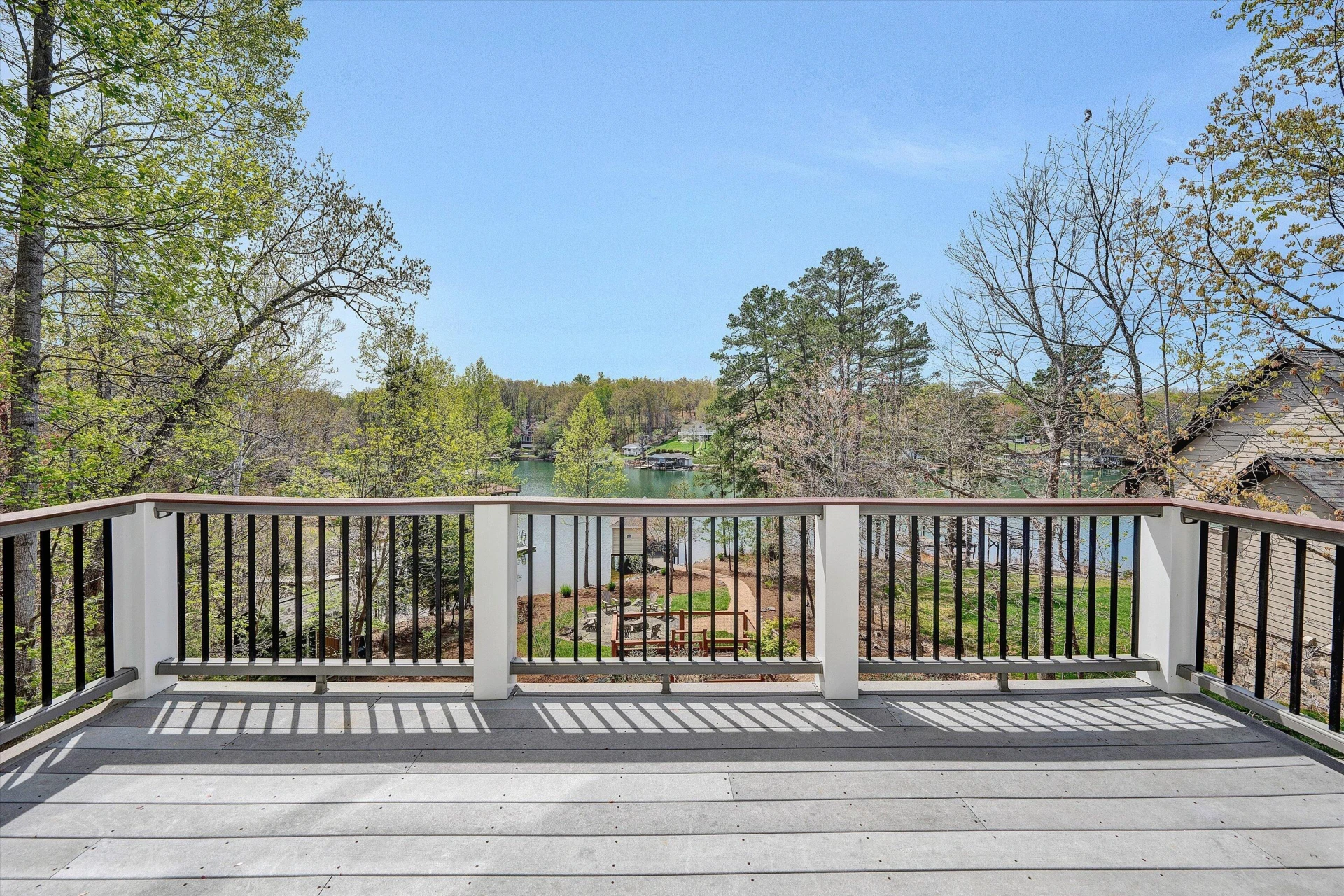 1307 Lakefield DR - Photo 36