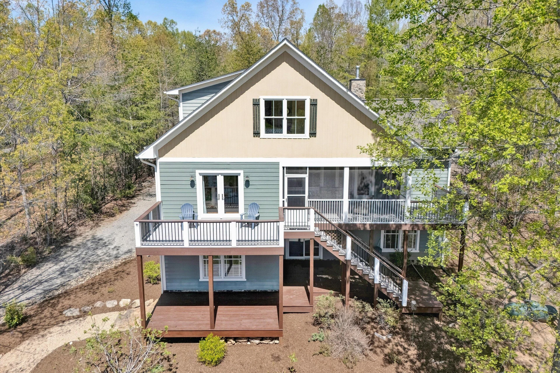 1307 Lakefield DR - Photo 4