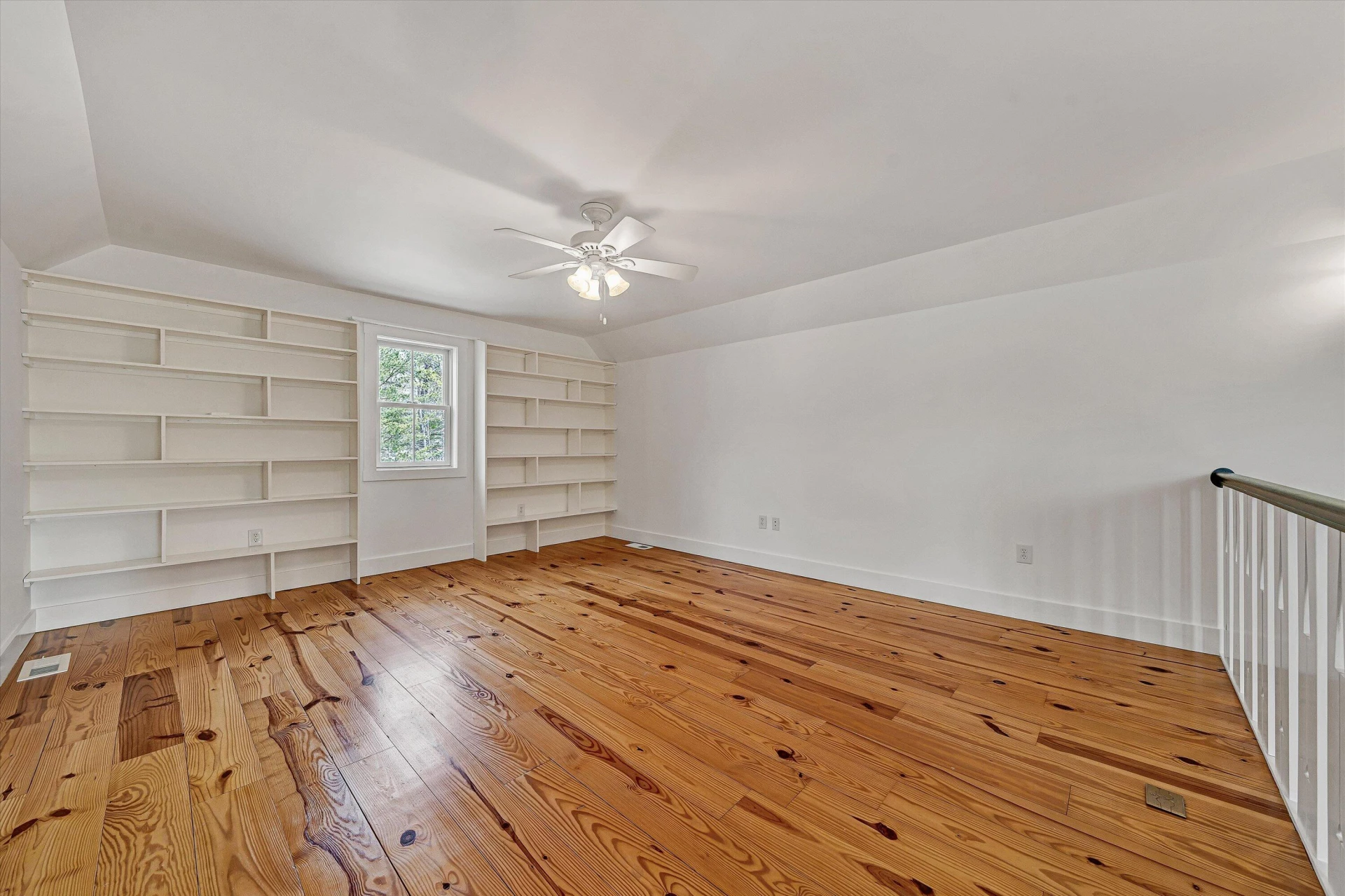 1307 Lakefield DR - Photo 45