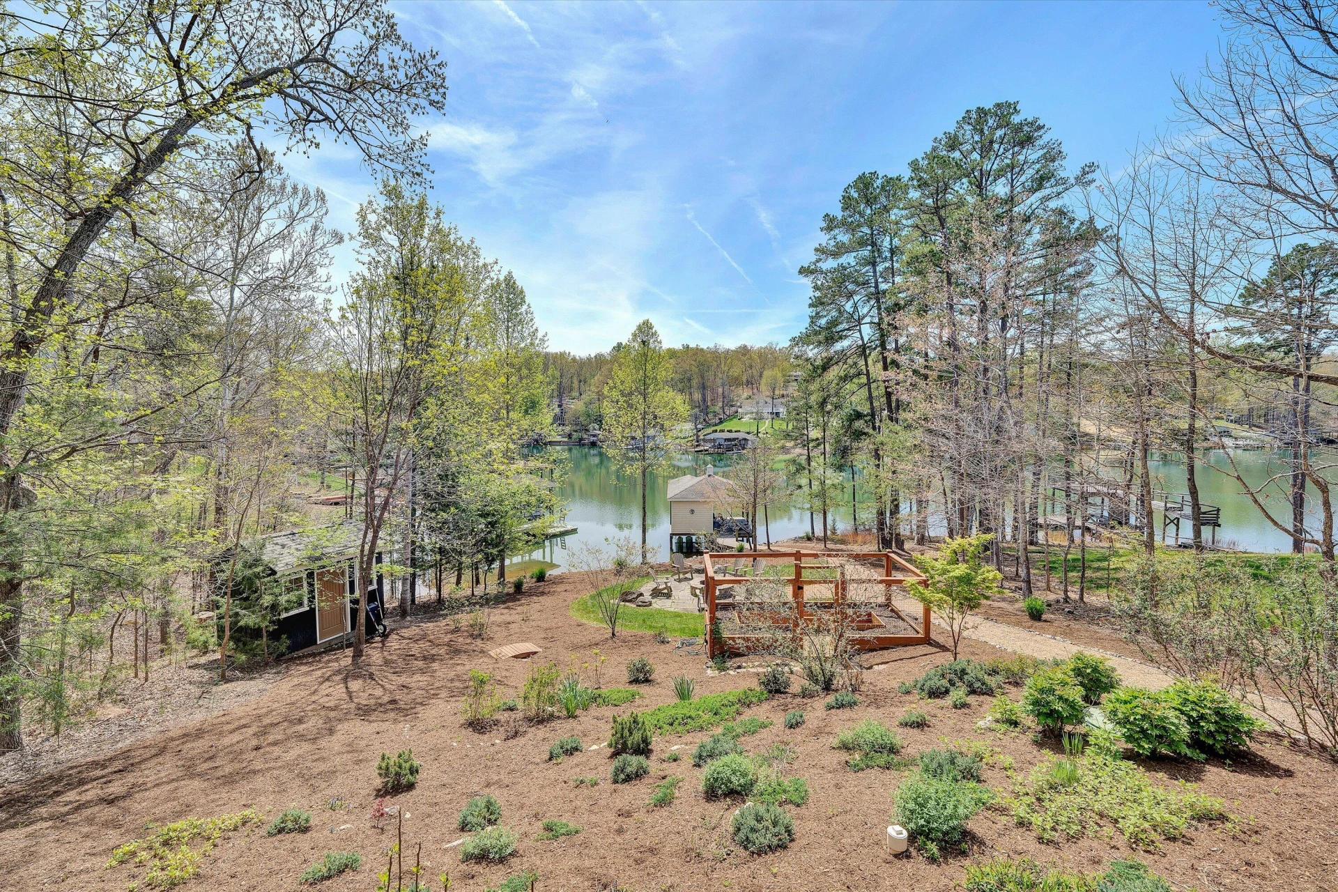 1307 Lakefield DR - Photo 5
