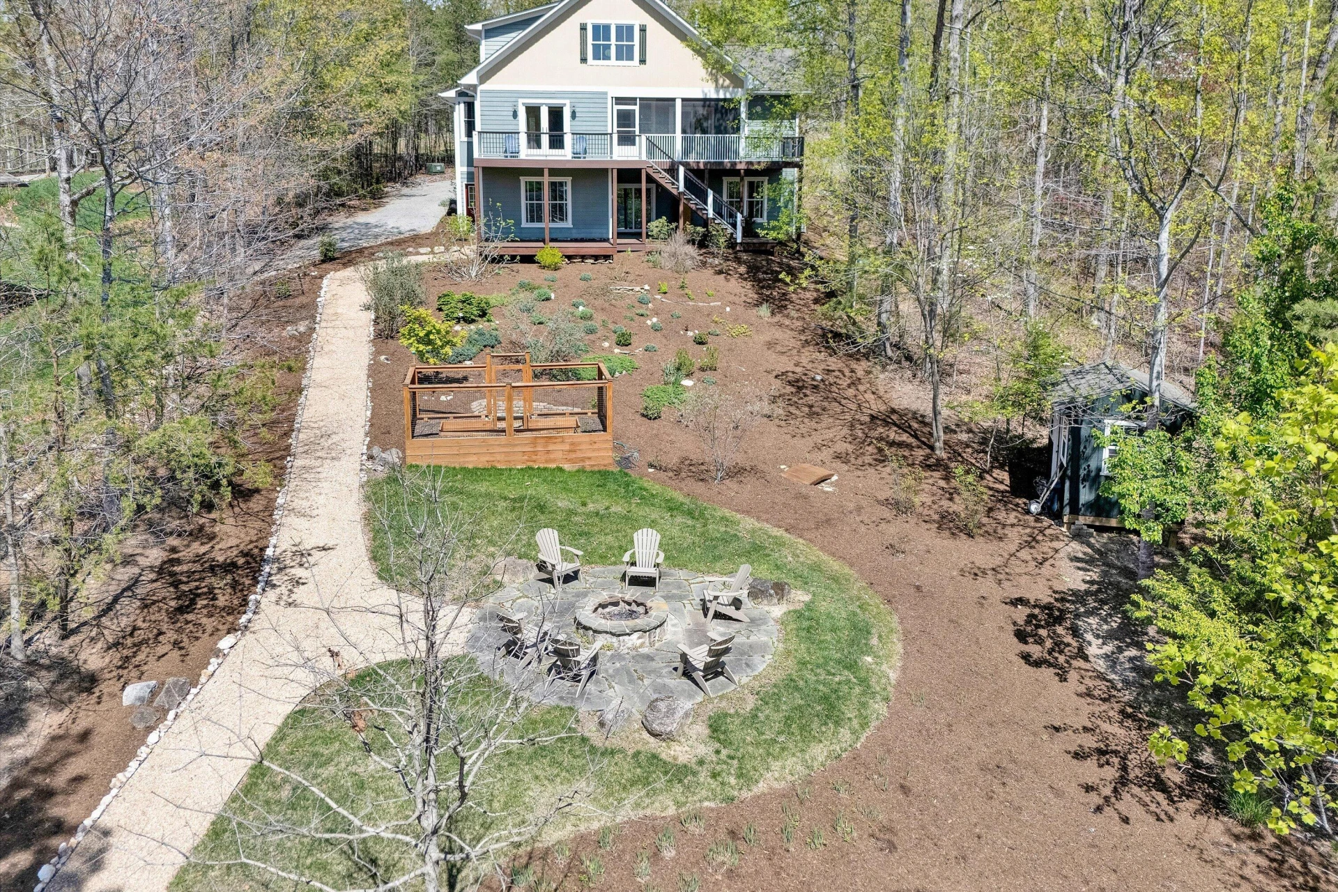 1307 Lakefield DR - Photo 7