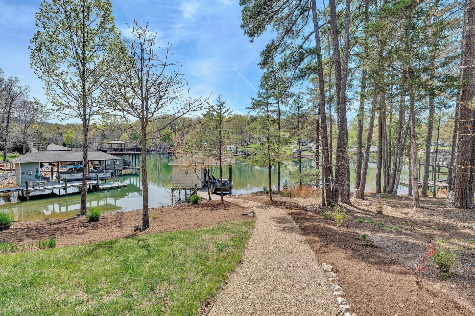 1307 Lakefield DR - Photo 74