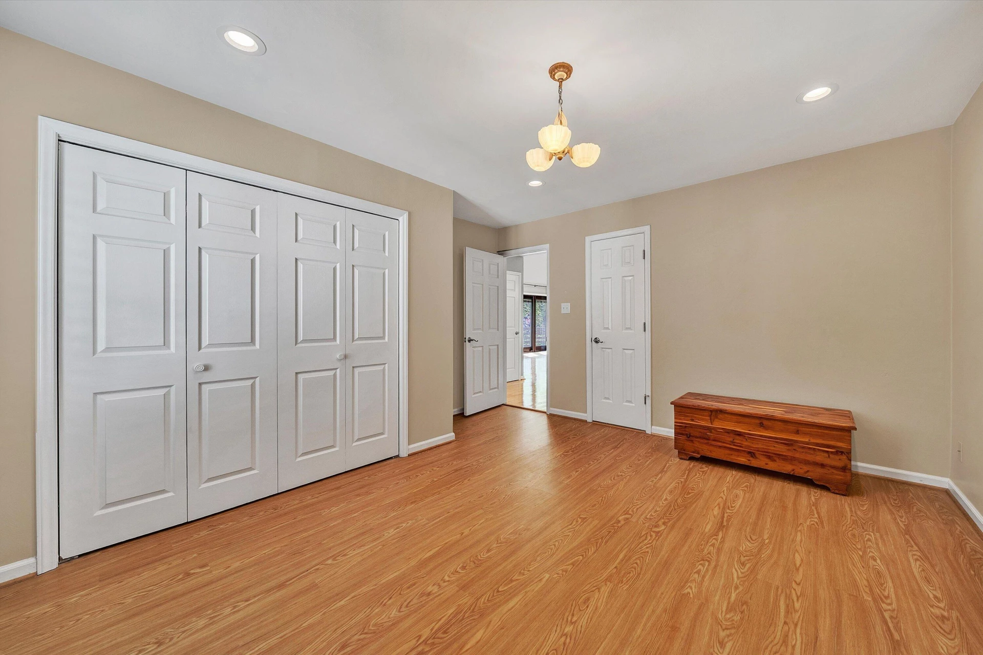 259 Brooks Point LN - Photo 22