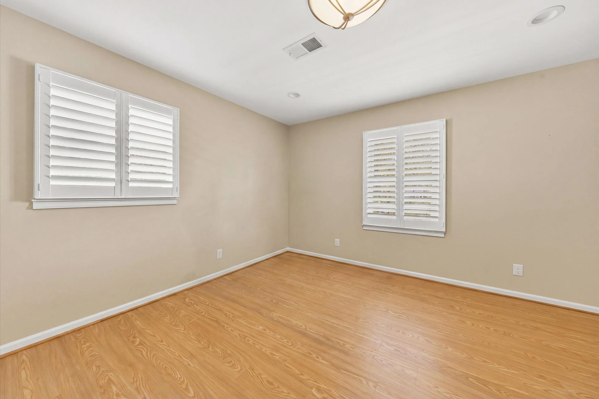 259 Brooks Point LN - Photo 33