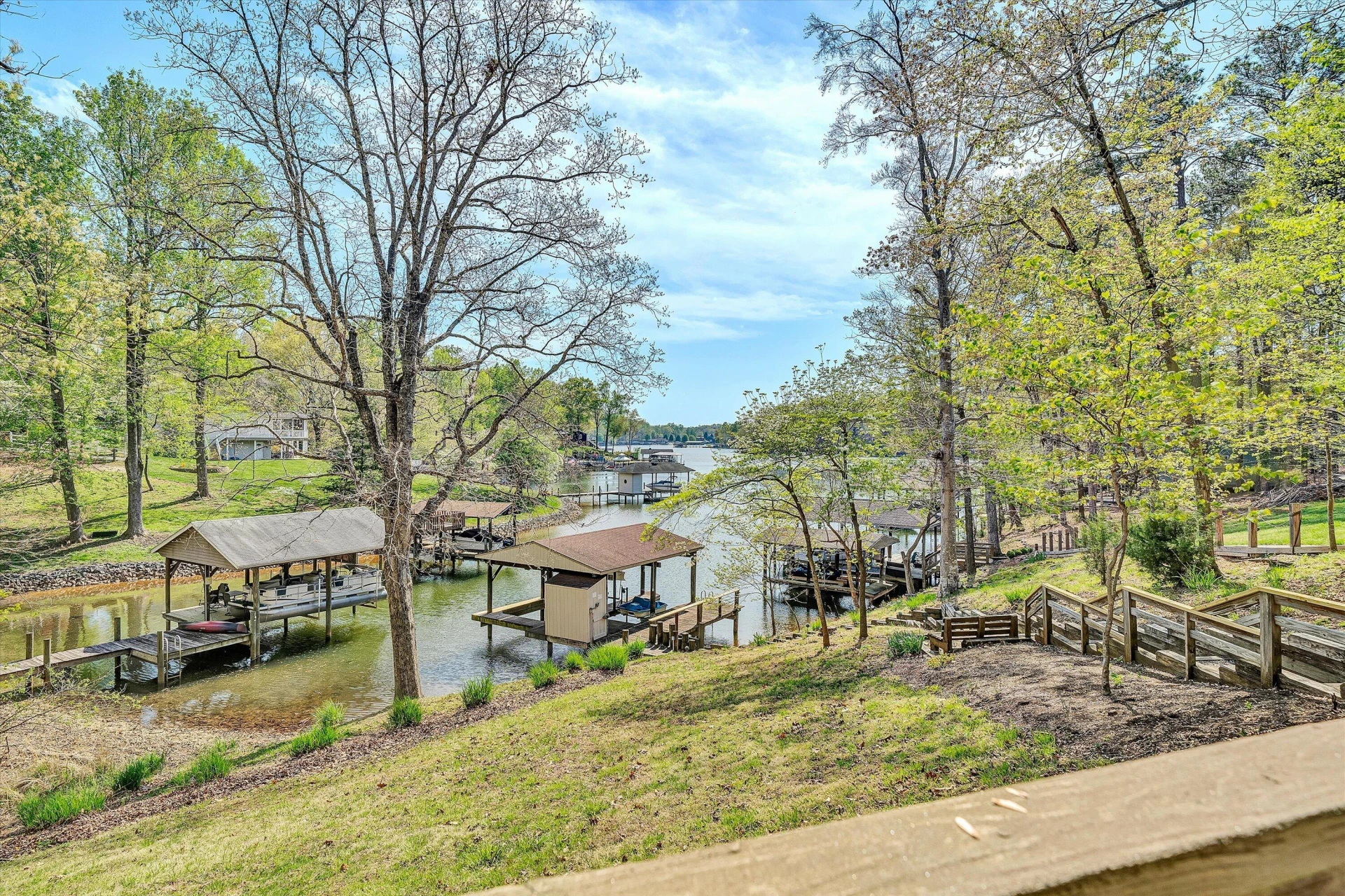 259 Brooks Point LN - Photo 36