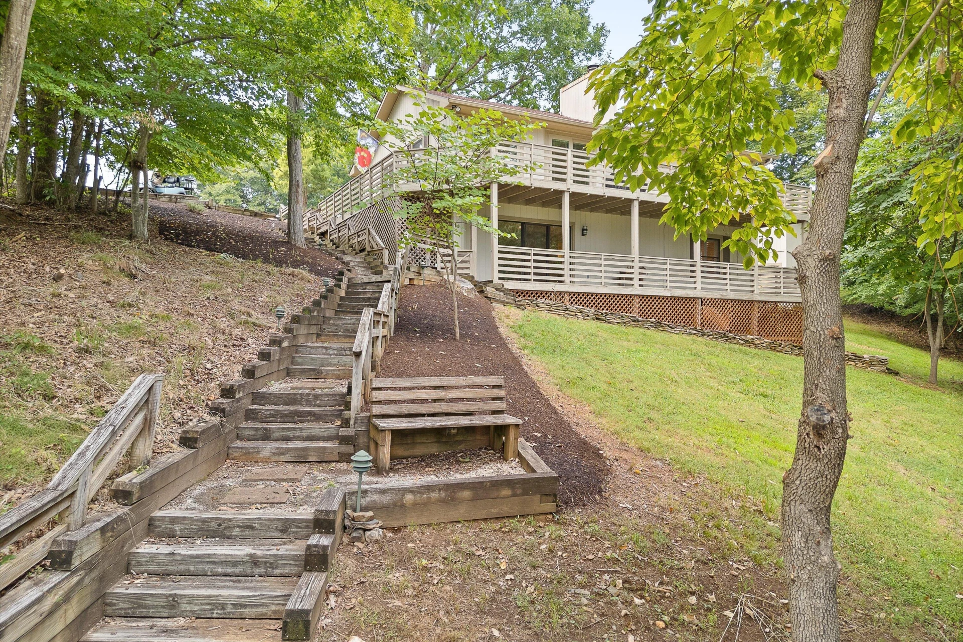 259 Brooks Point LN - Photo 37