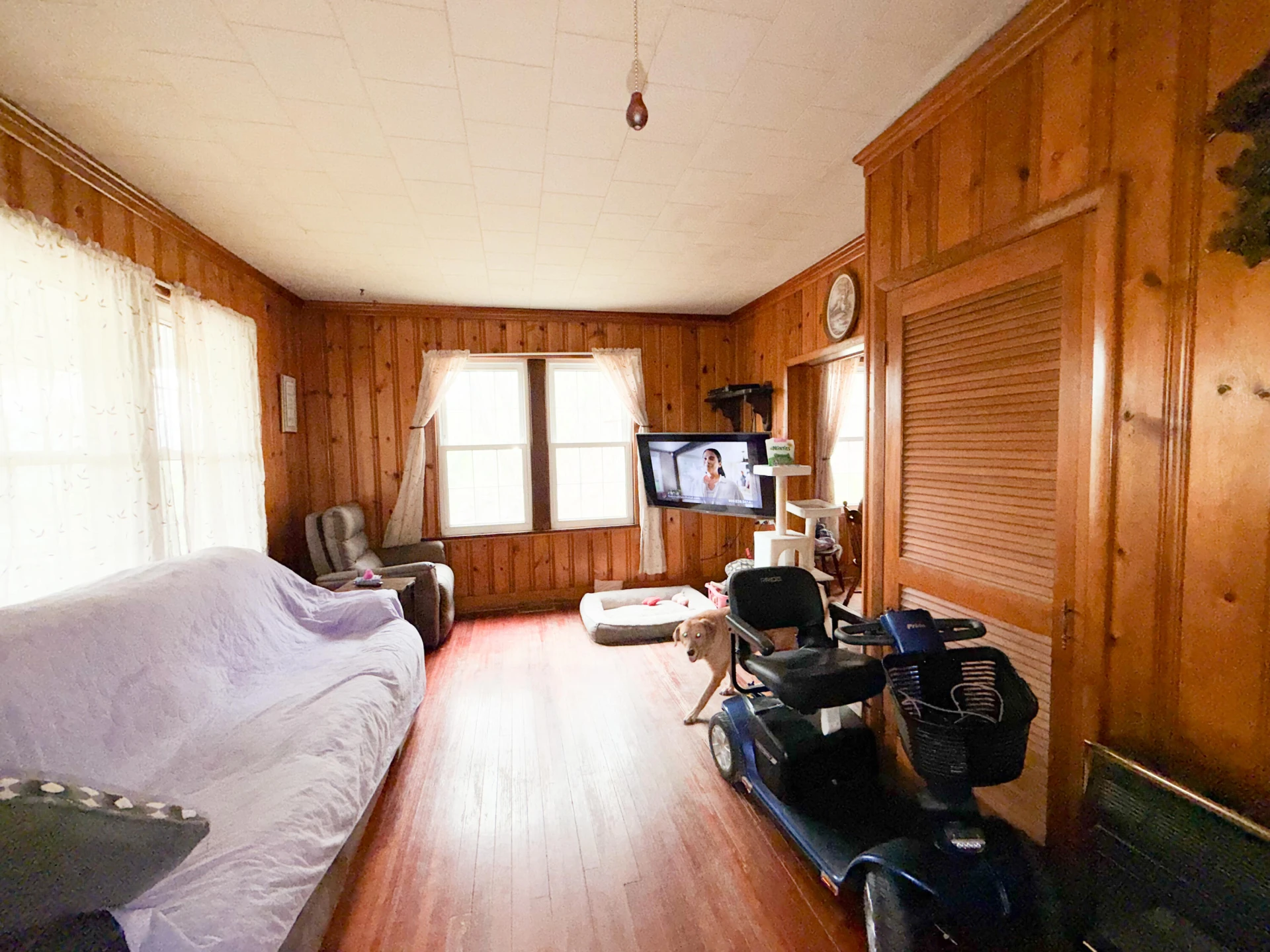 110 Crescent AVE - Photo 10