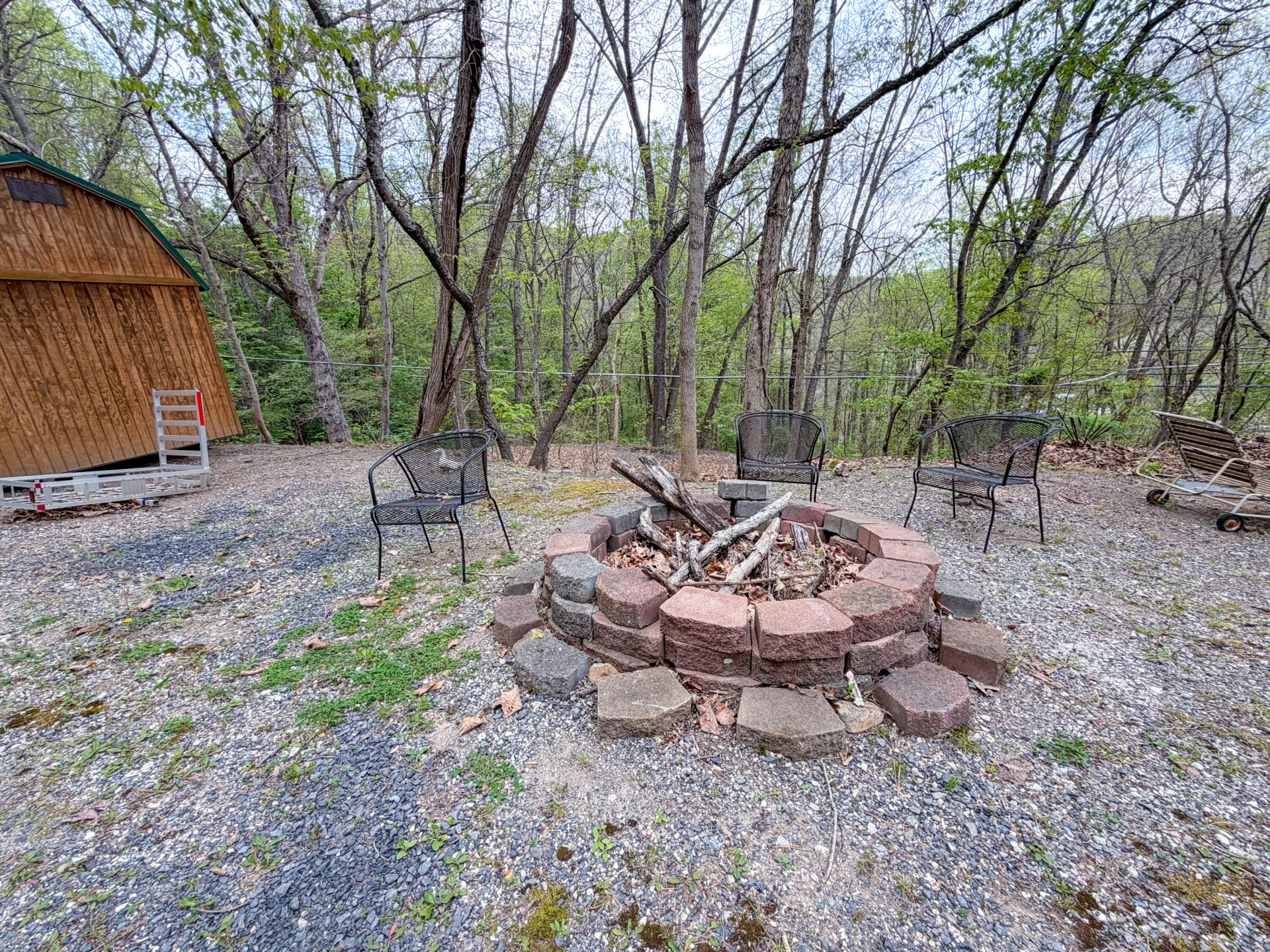 110 Crescent AVE - Photo 27