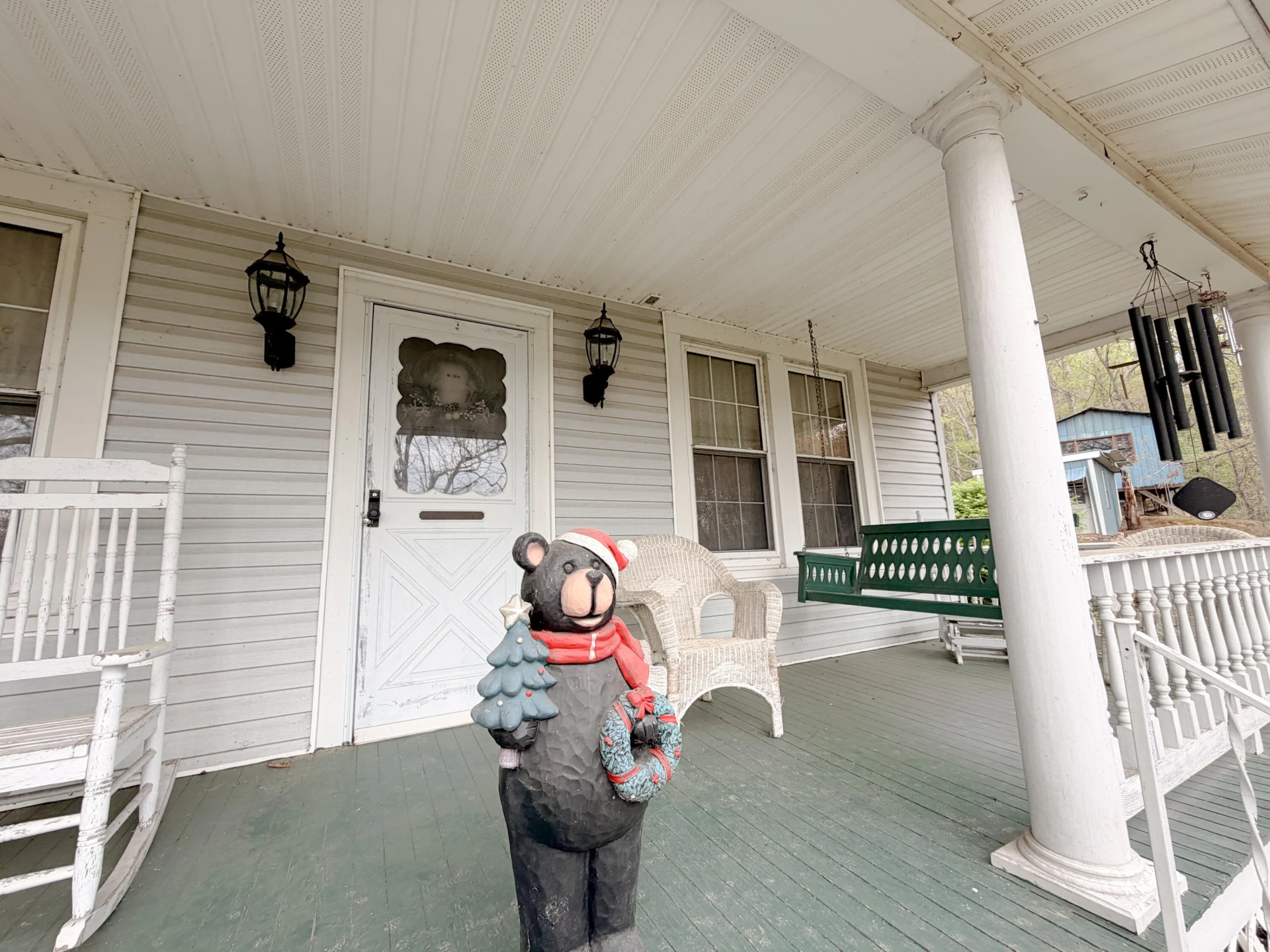 110 Crescent AVE - Photo 4