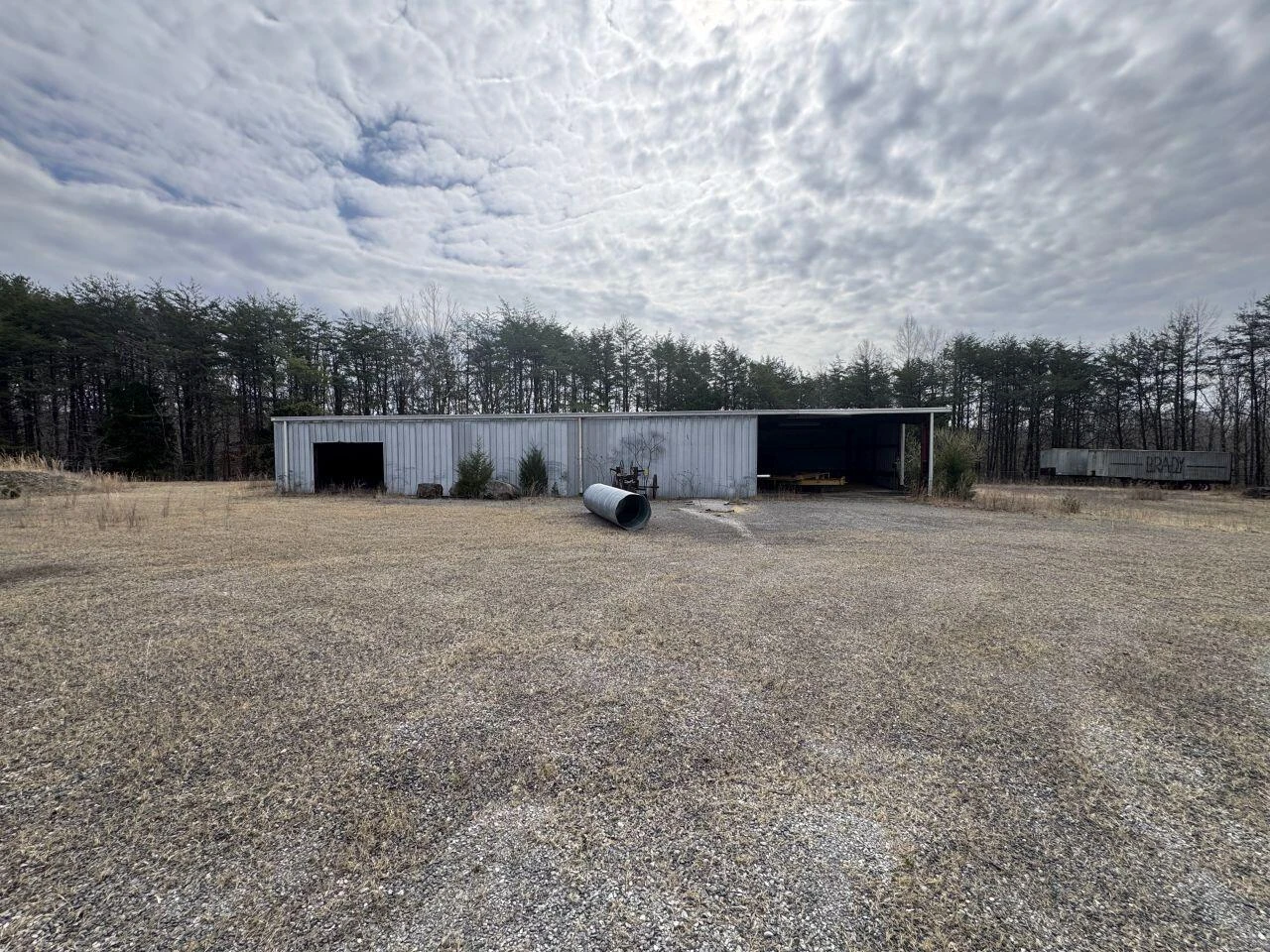576 Kelly Creek RD - Photo 4