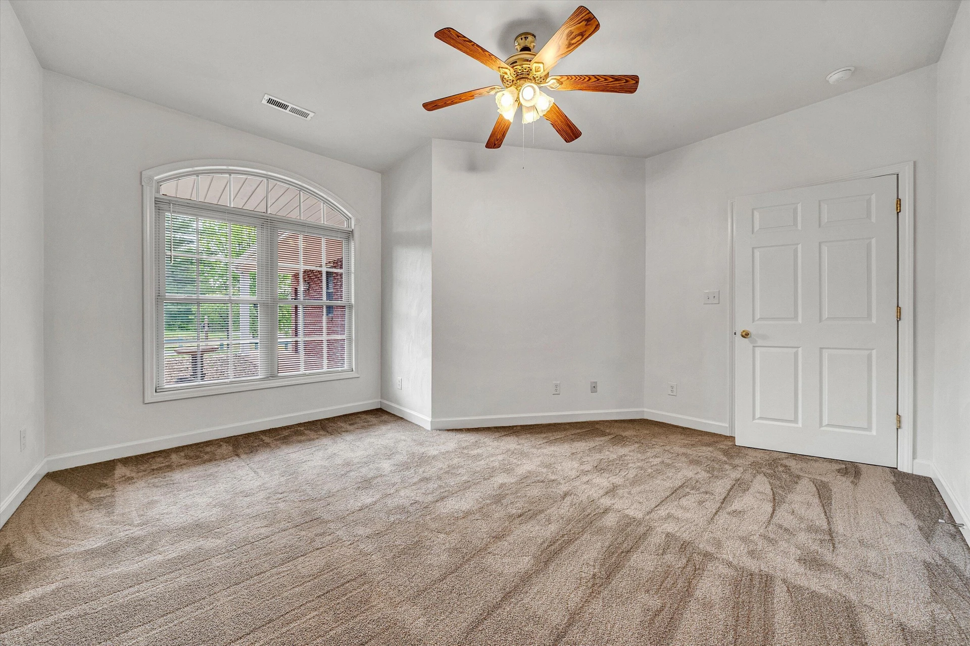 2505 Feather Garden CIR - Photo 7