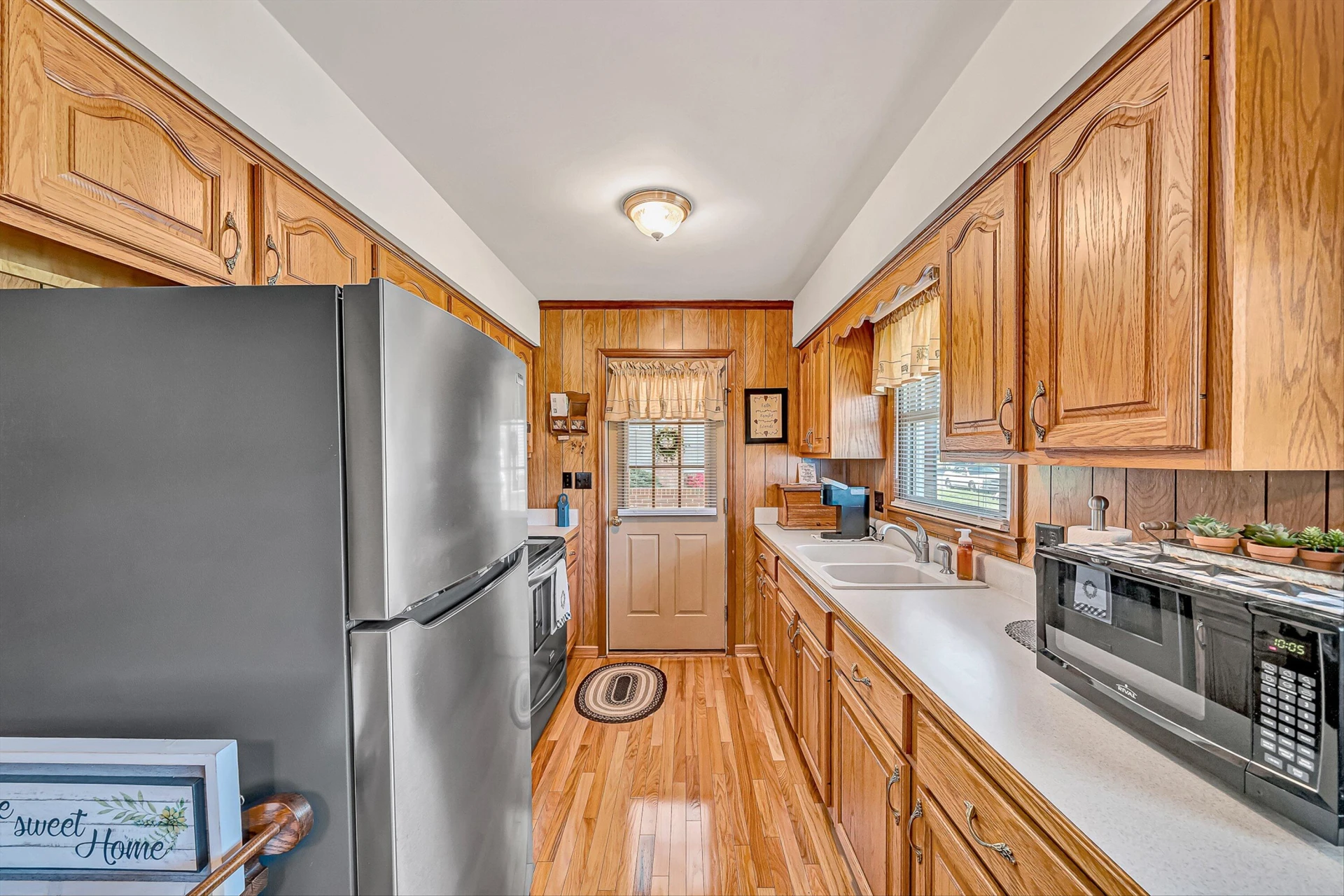 3026 Pebble DR - Photo 9
