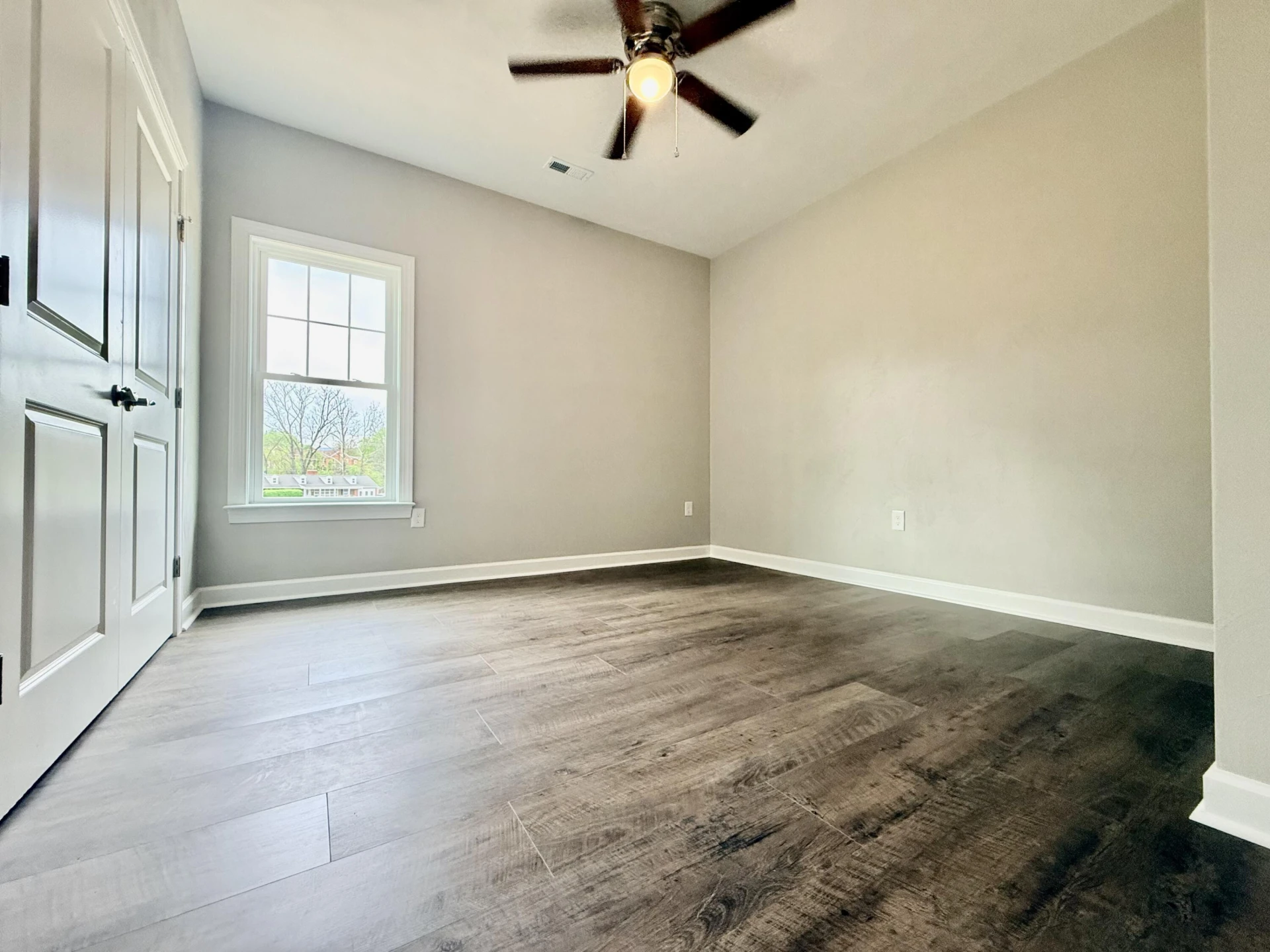 5185 Cove RD - Photo 5