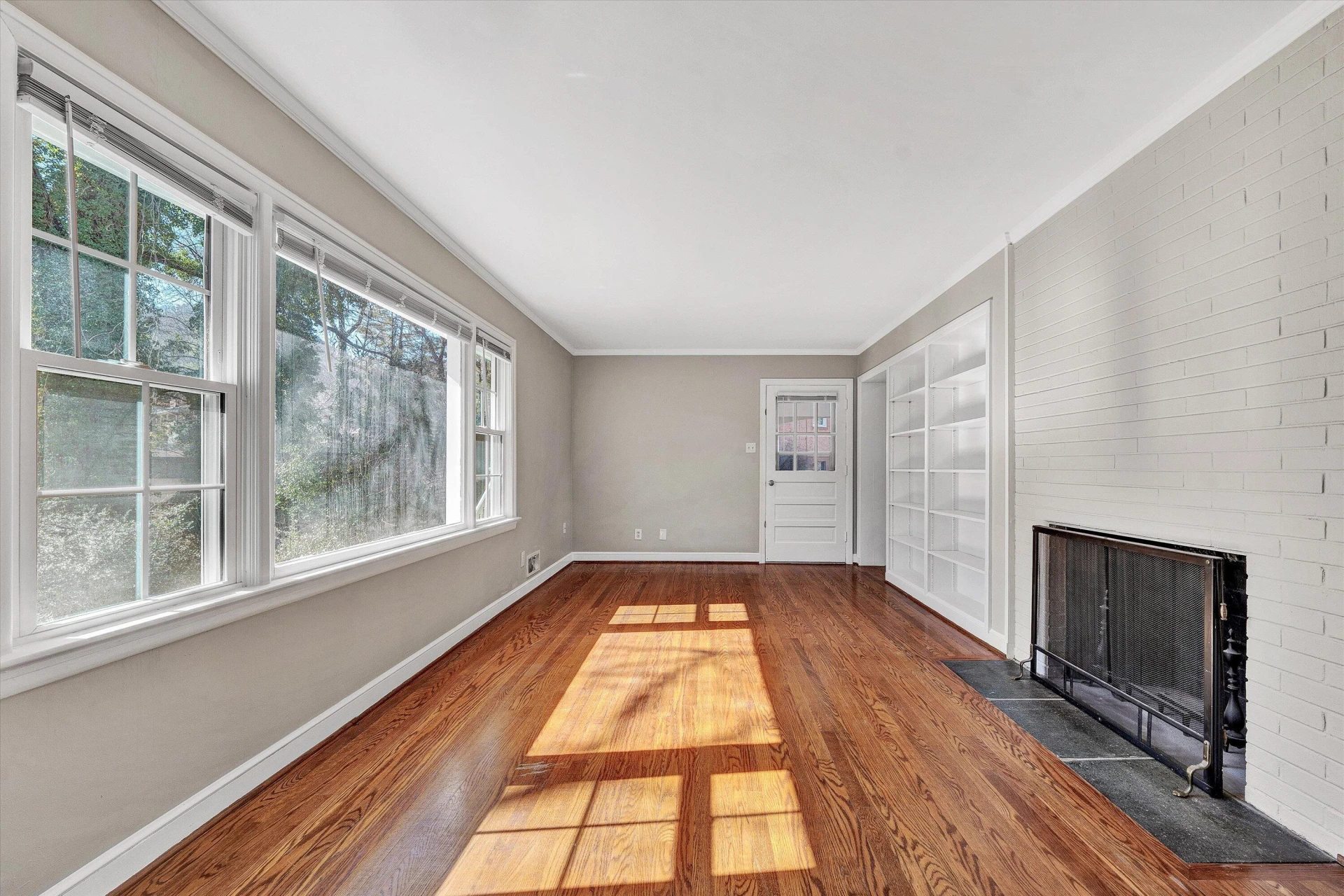 2031 Bridle LN - Photo 12