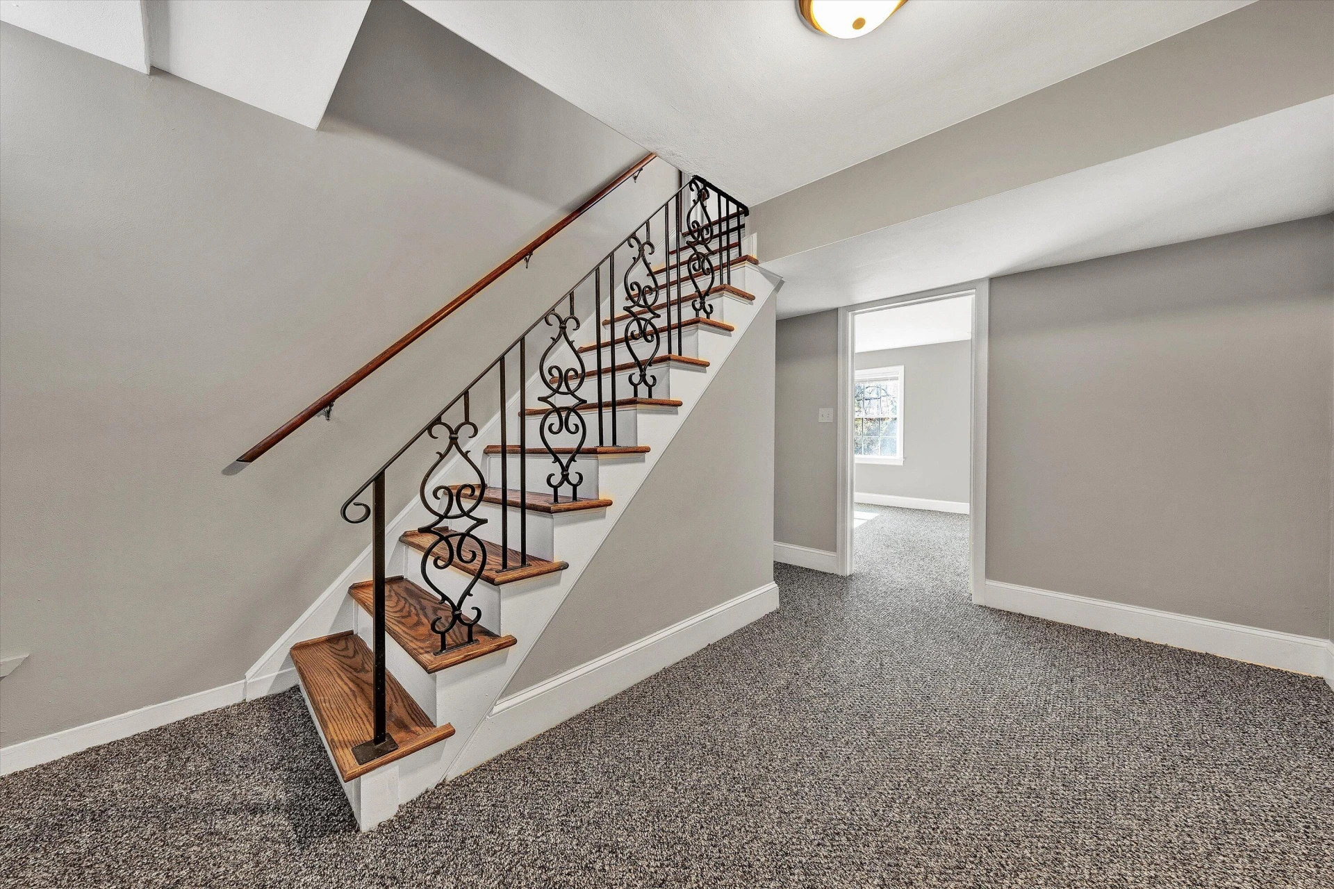 2031 Bridle LN - Photo 20