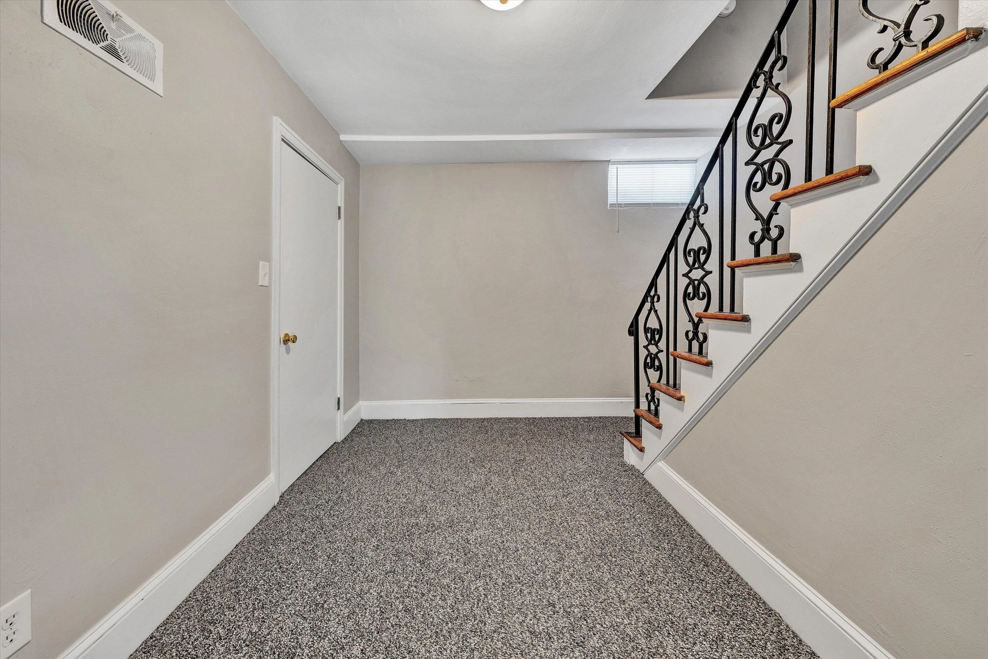 2031 Bridle LN - Photo 21