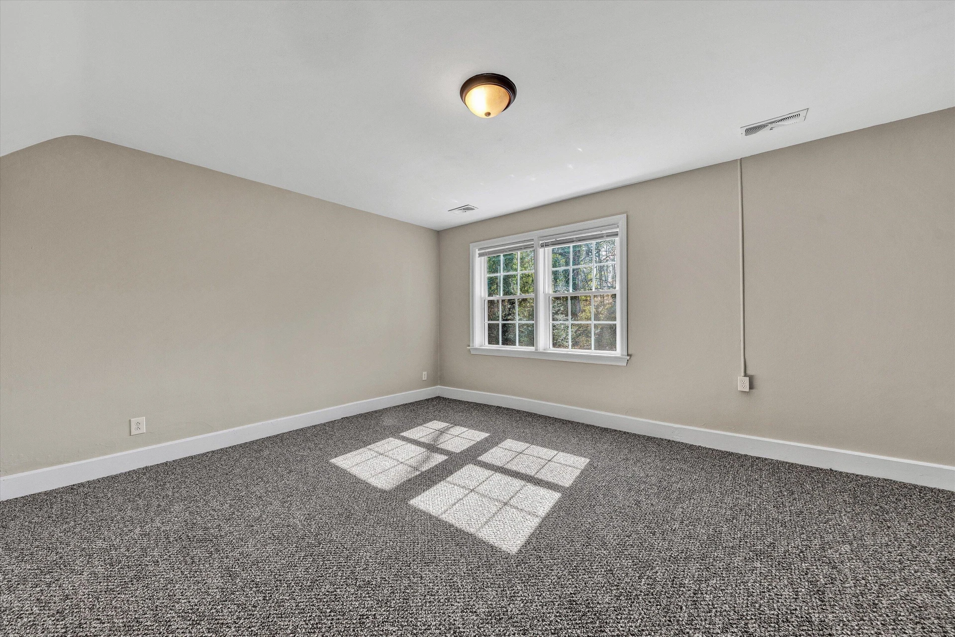 2031 Bridle LN - Photo 22