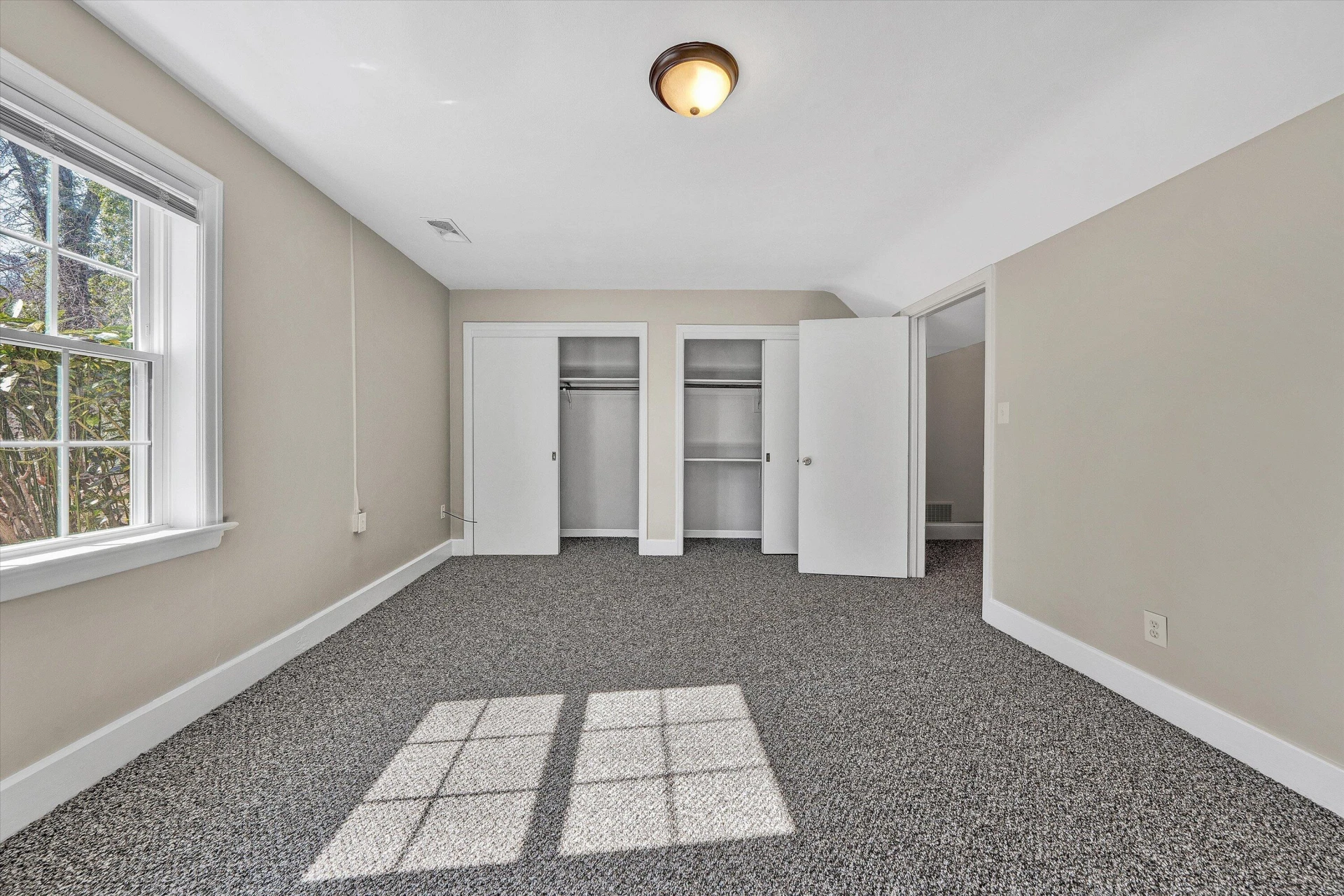 2031 Bridle LN - Photo 23