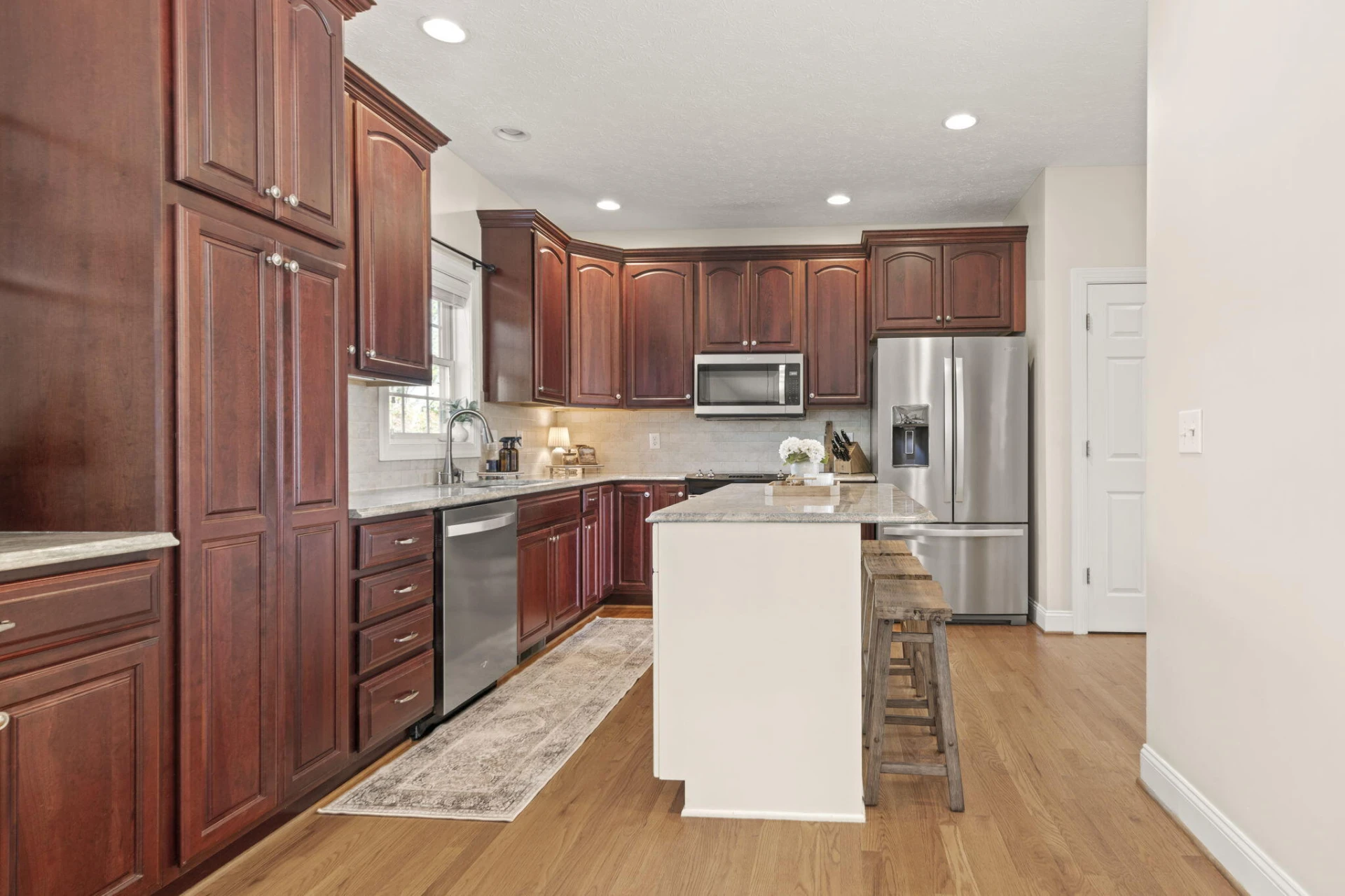 1164 Majestic Oaks DR - Photo 21