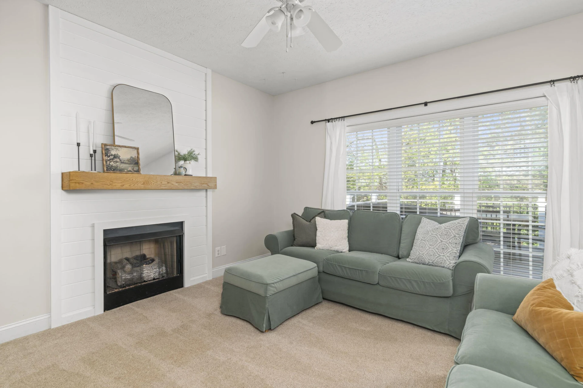 1164 Majestic Oaks DR - Photo 29