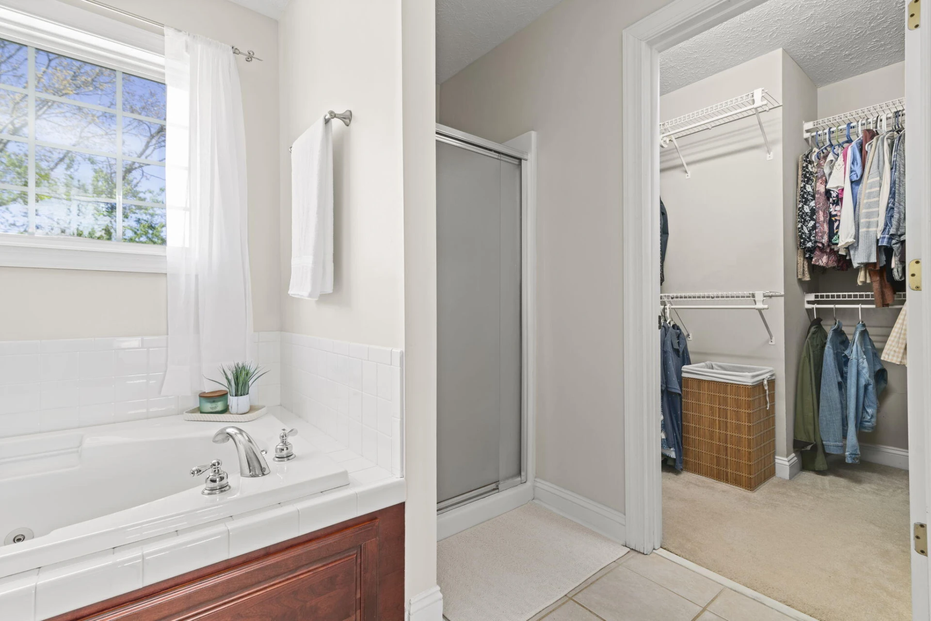 1164 Majestic Oaks DR - Photo 48