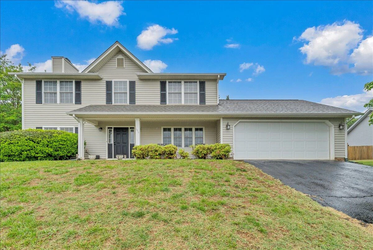 5914 Huntridge RD