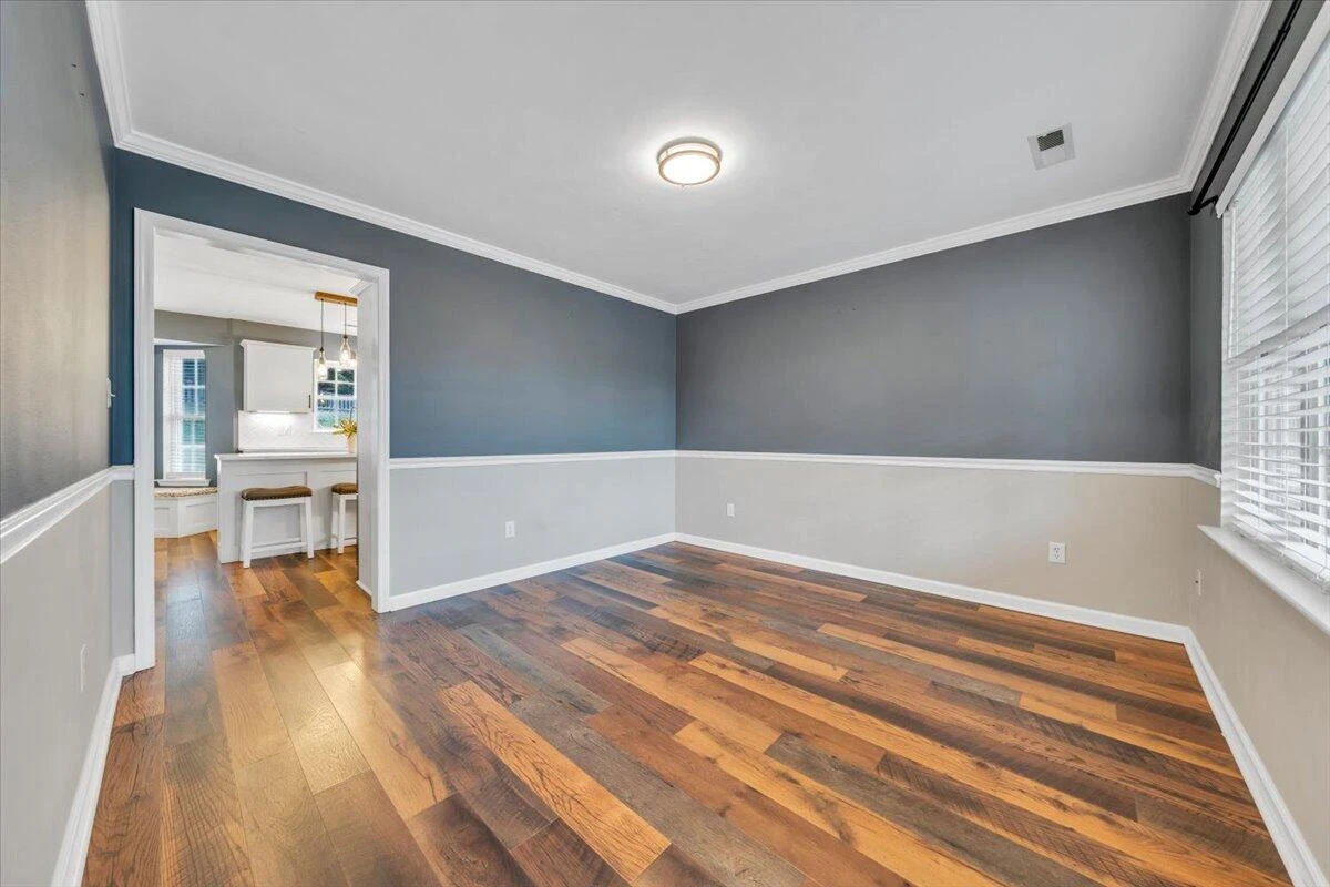 5914 Huntridge RD - Photo 16