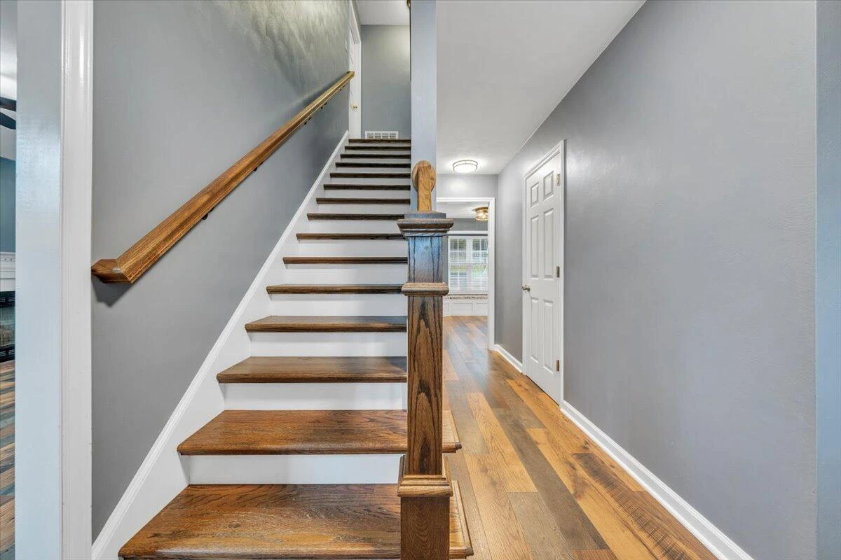 5914 Huntridge RD - Photo 6