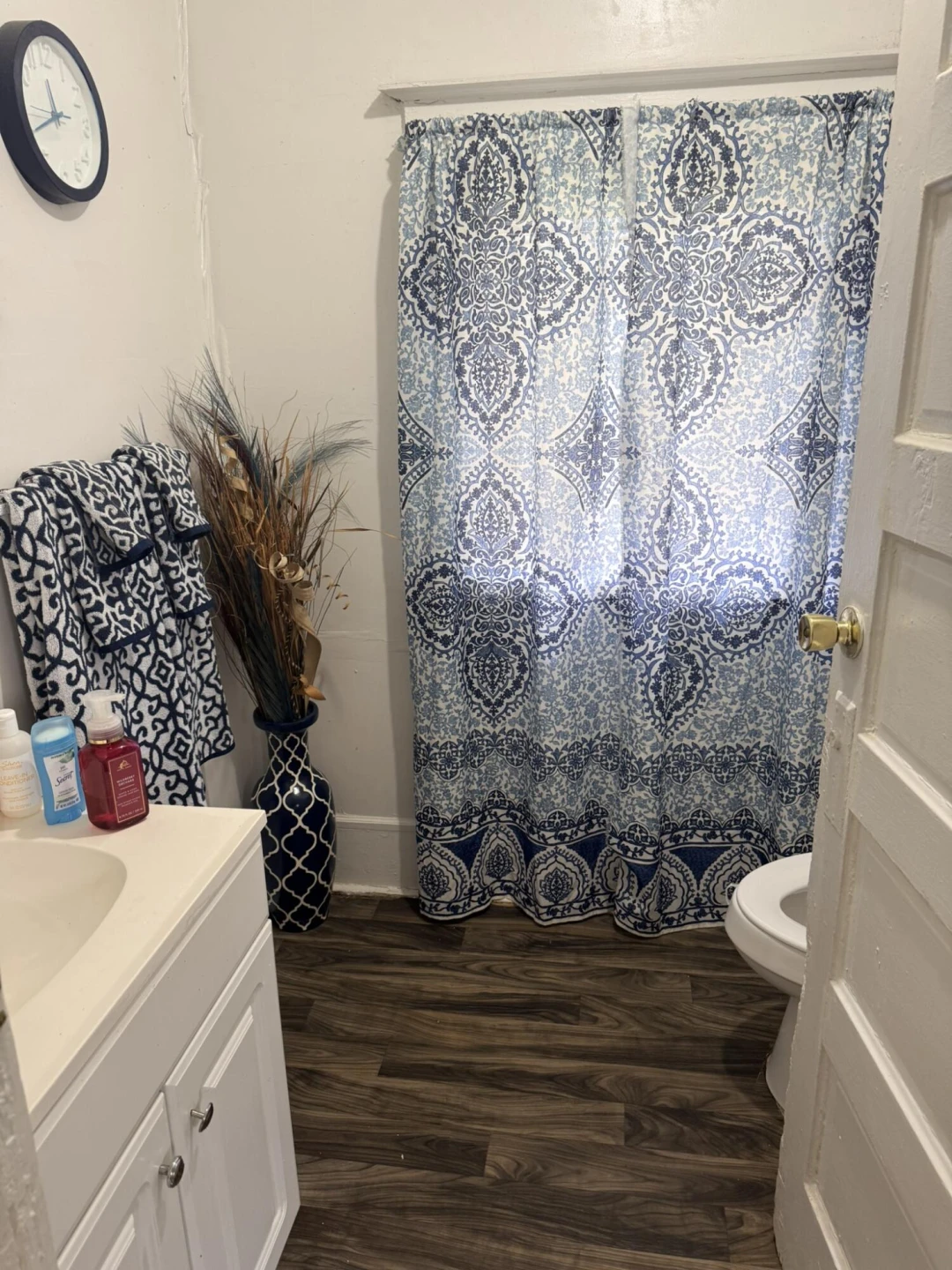 1831 Orange AVE NW - Photo 4