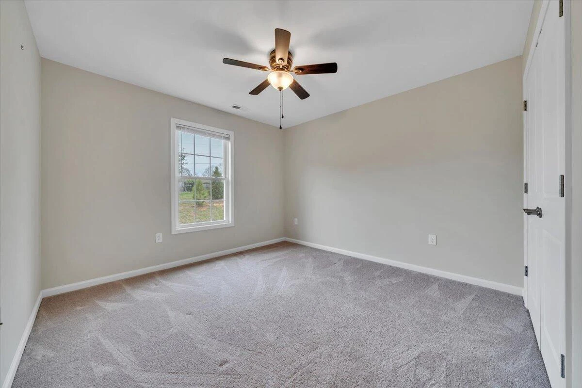 225 Louise LN - Photo 26