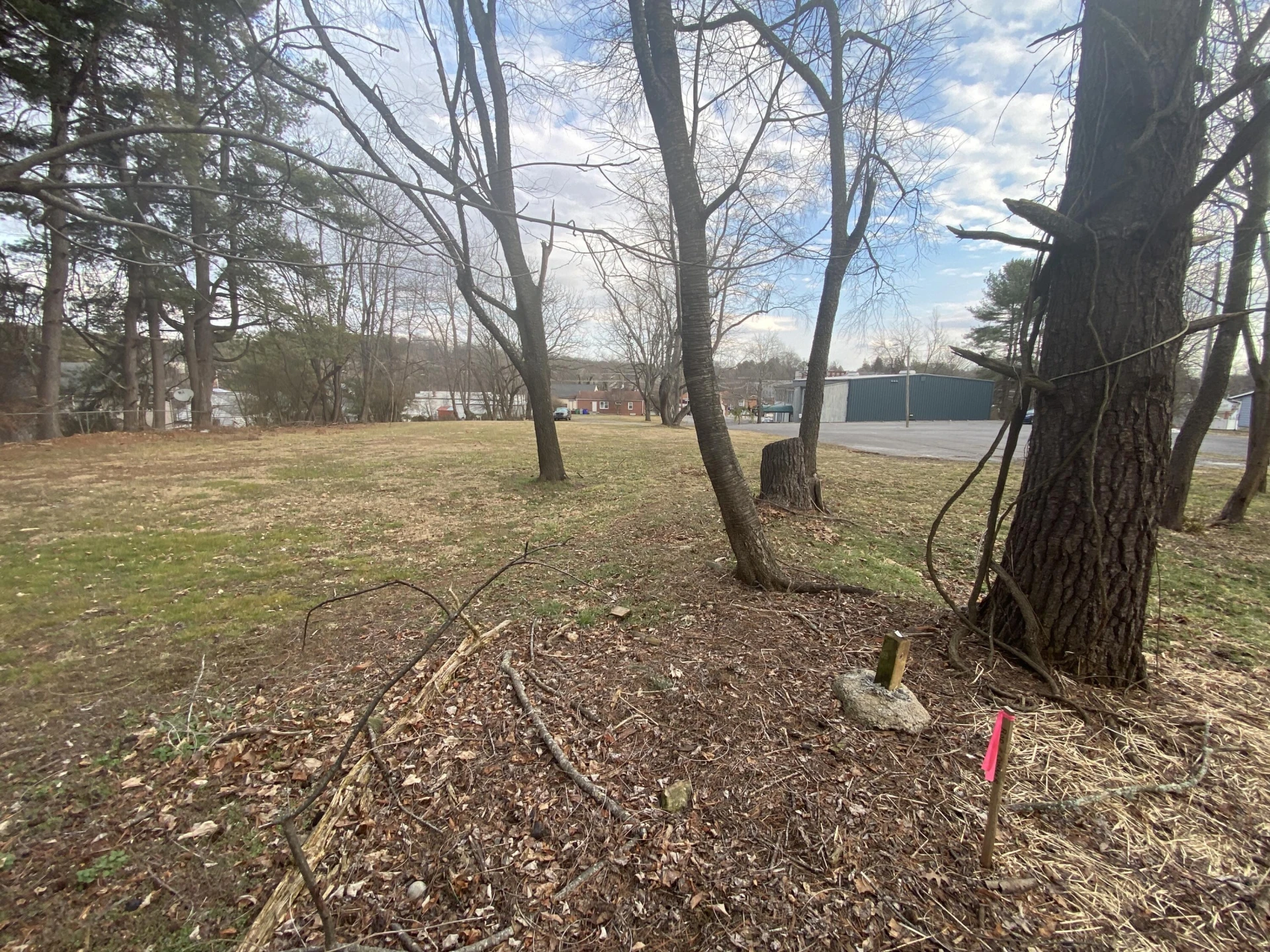 1107 N Main ST - Photo 10