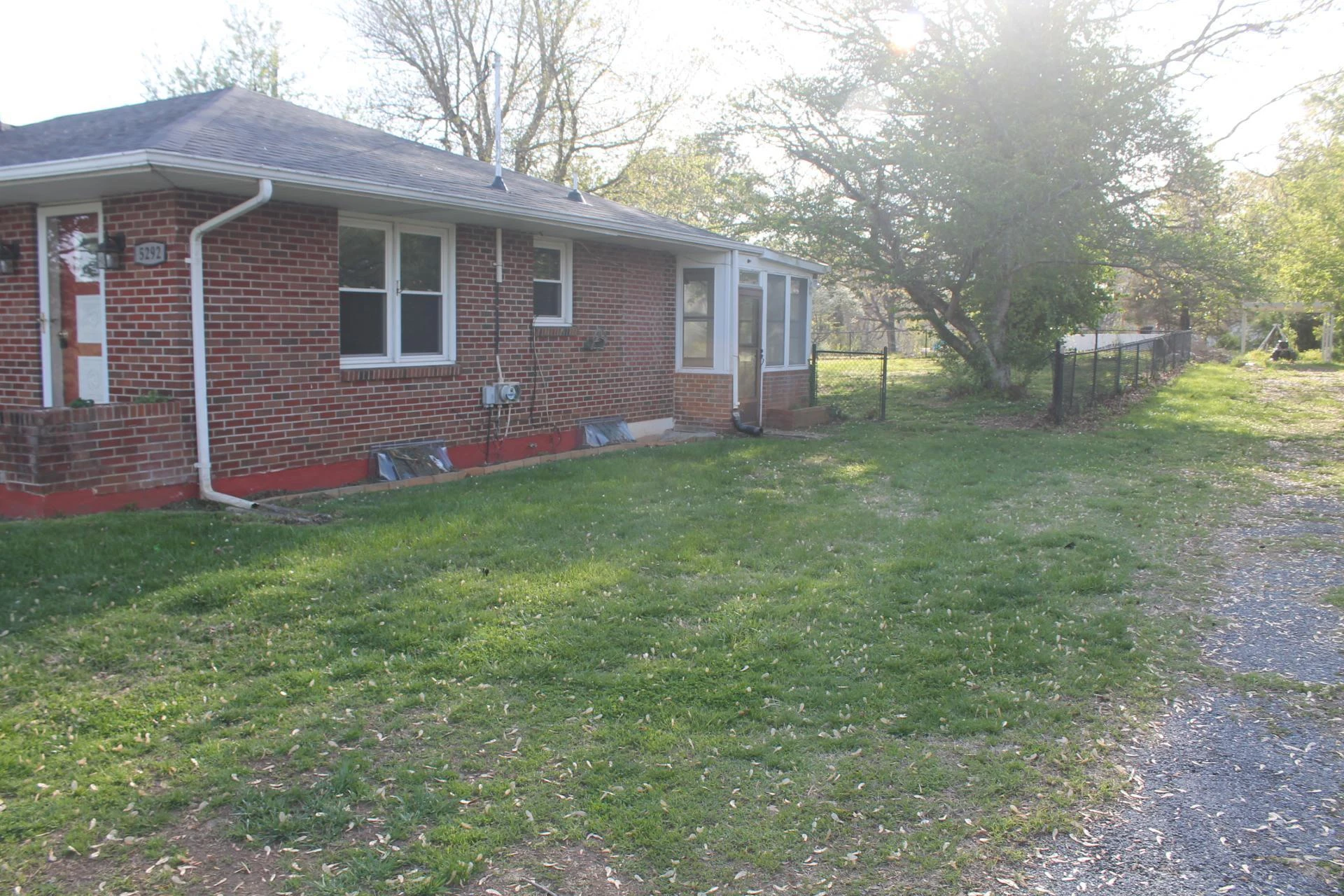 5292 Campbell Hwy - Photo 4