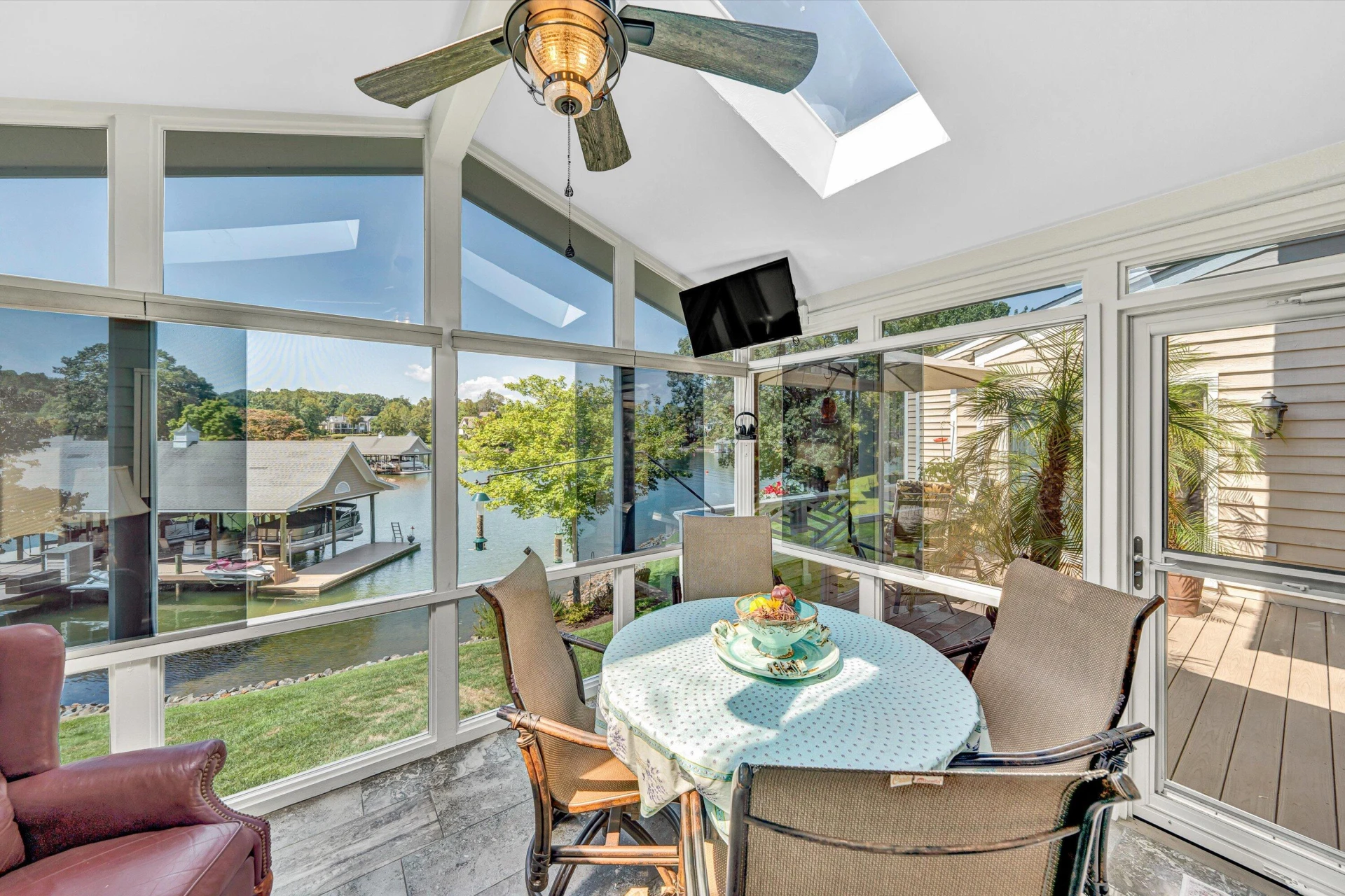 253 Island Green DR - Photo 27