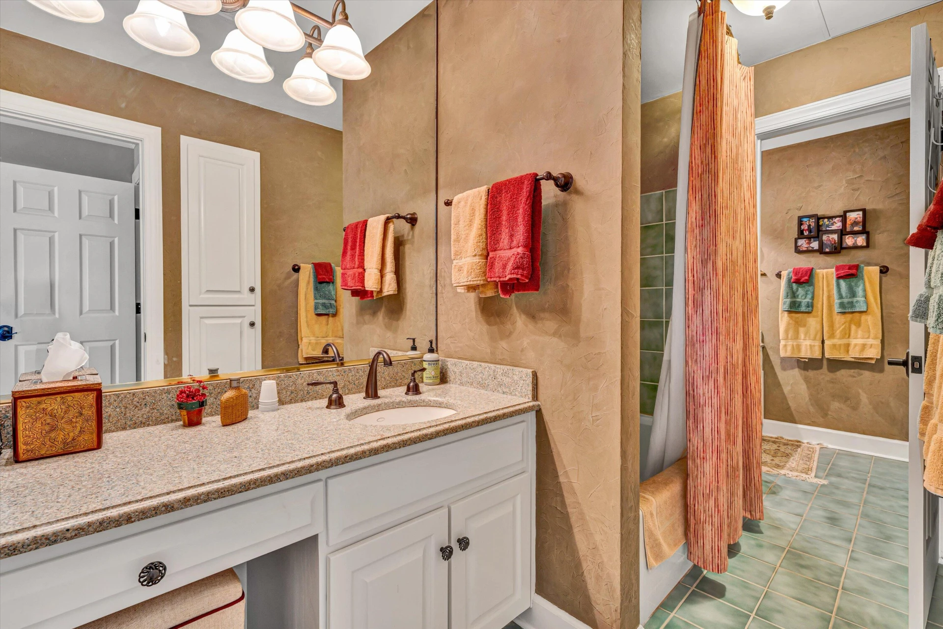 253 Island Green DR - Photo 43