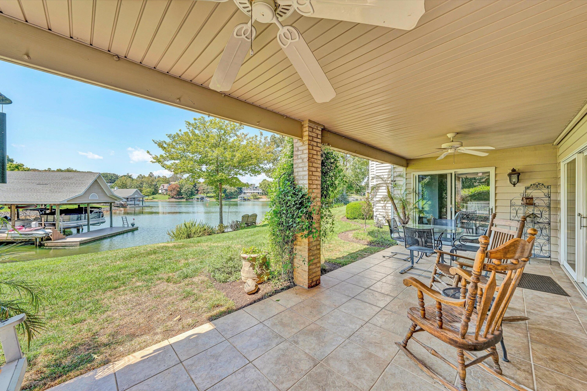 253 Island Green DR - Photo 47
