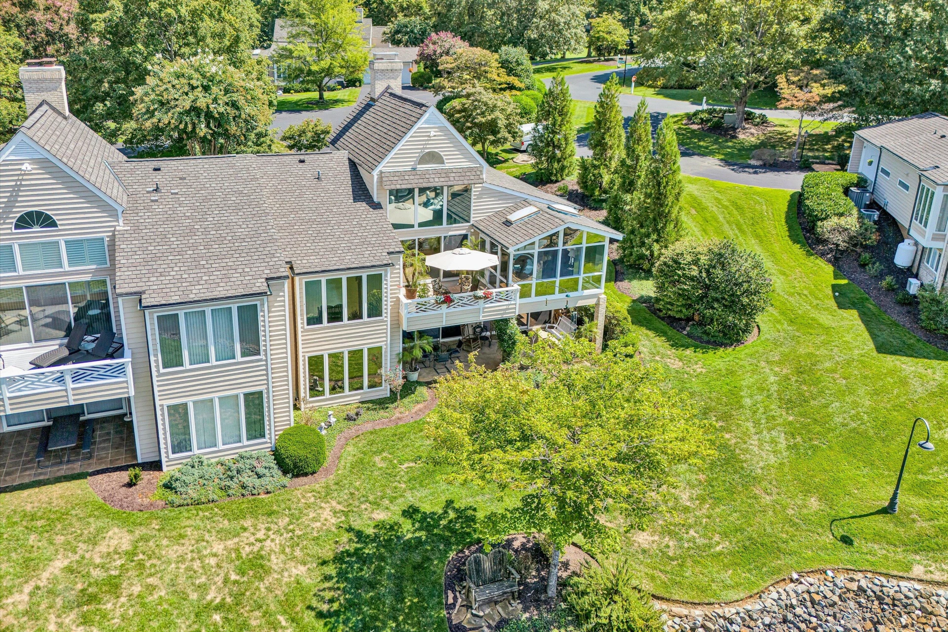 253 Island Green DR - Photo 53