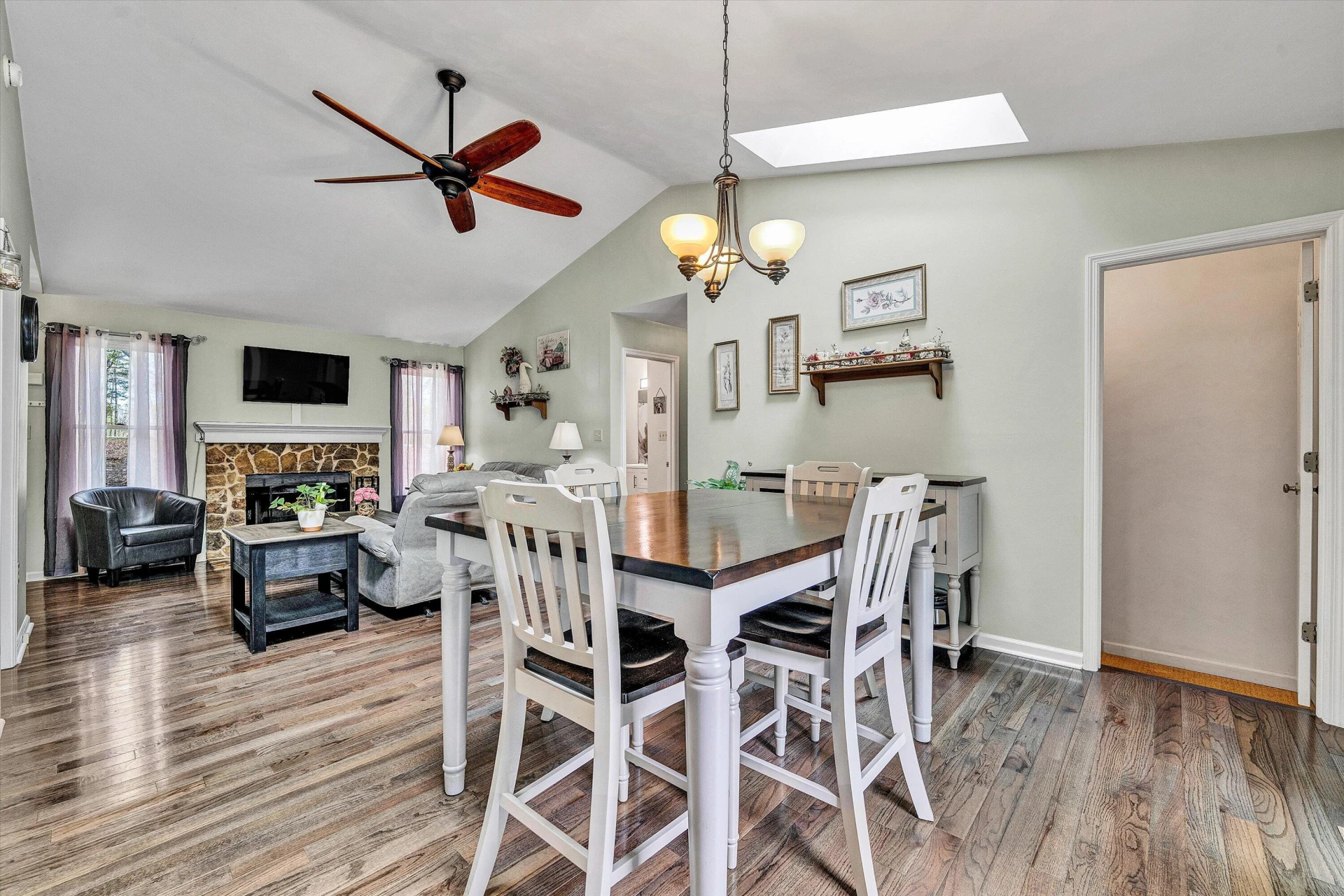 1681 Diamond Hill RD - Photo 10