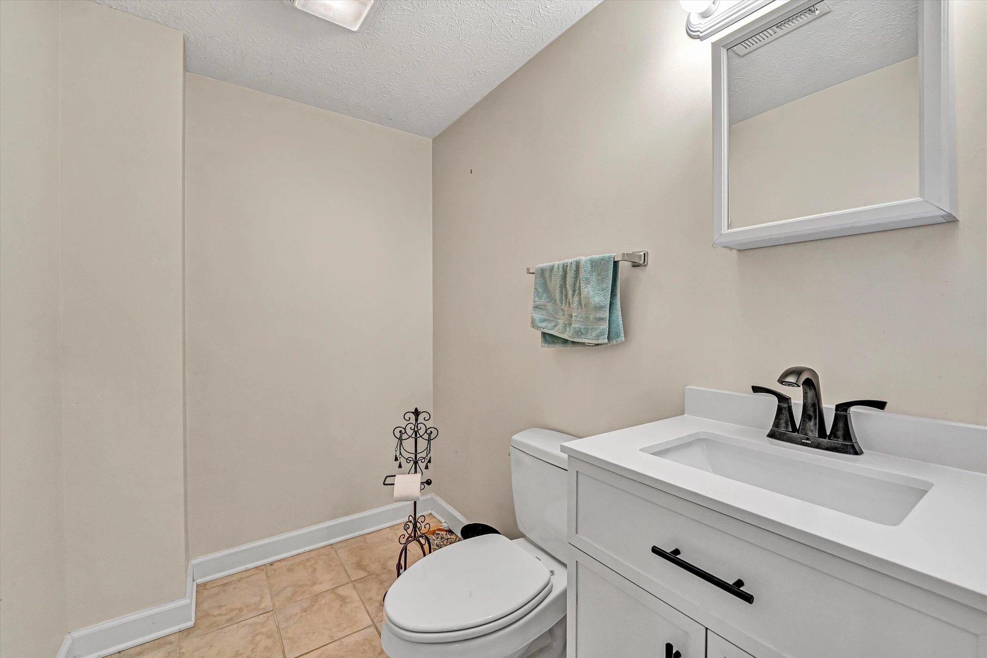 1681 Diamond Hill RD - Photo 25