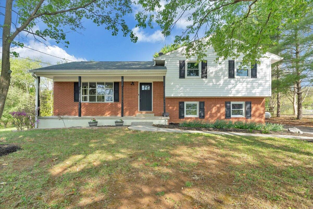 103 Rocky Top RD - Photo 2
