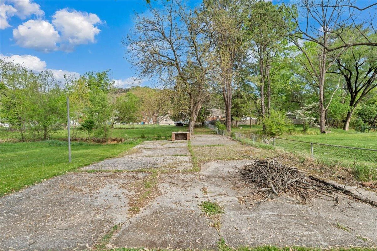 3302 Troxell RD SE - Photo 25