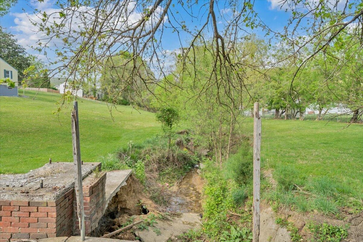 3302 Troxell RD SE - Photo 26
