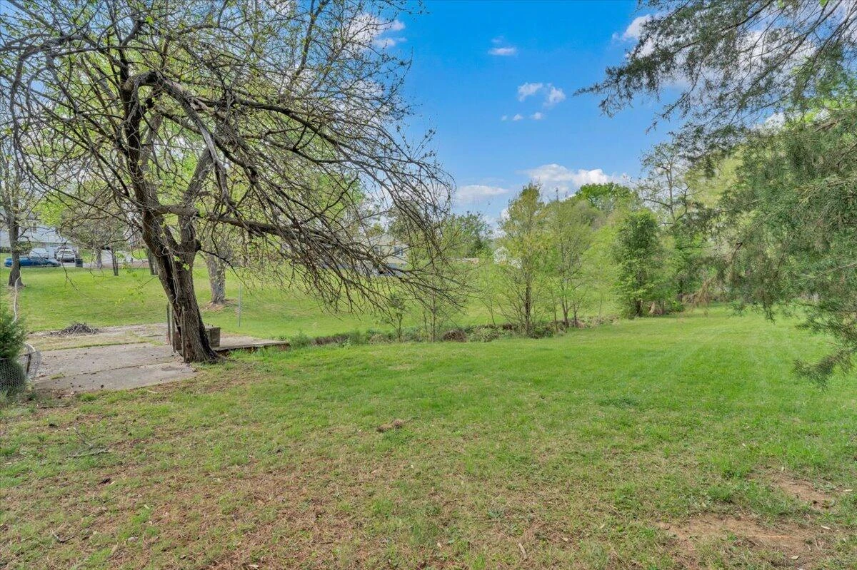 3302 Troxell RD SE - Photo 28