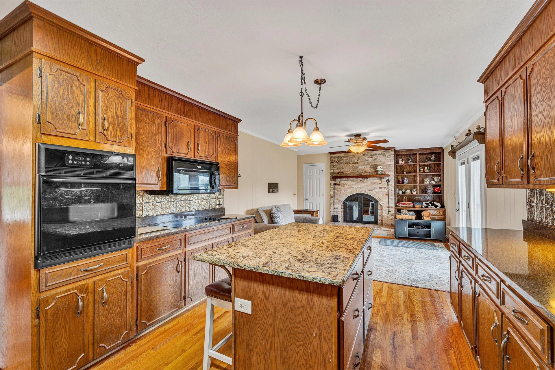 10596 Lee Hwy - Photo 17