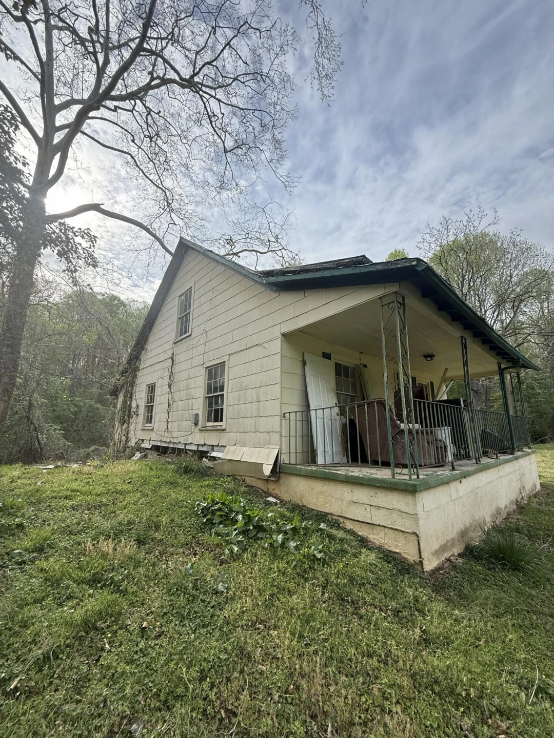 479 Trenthill DR - Photo 4