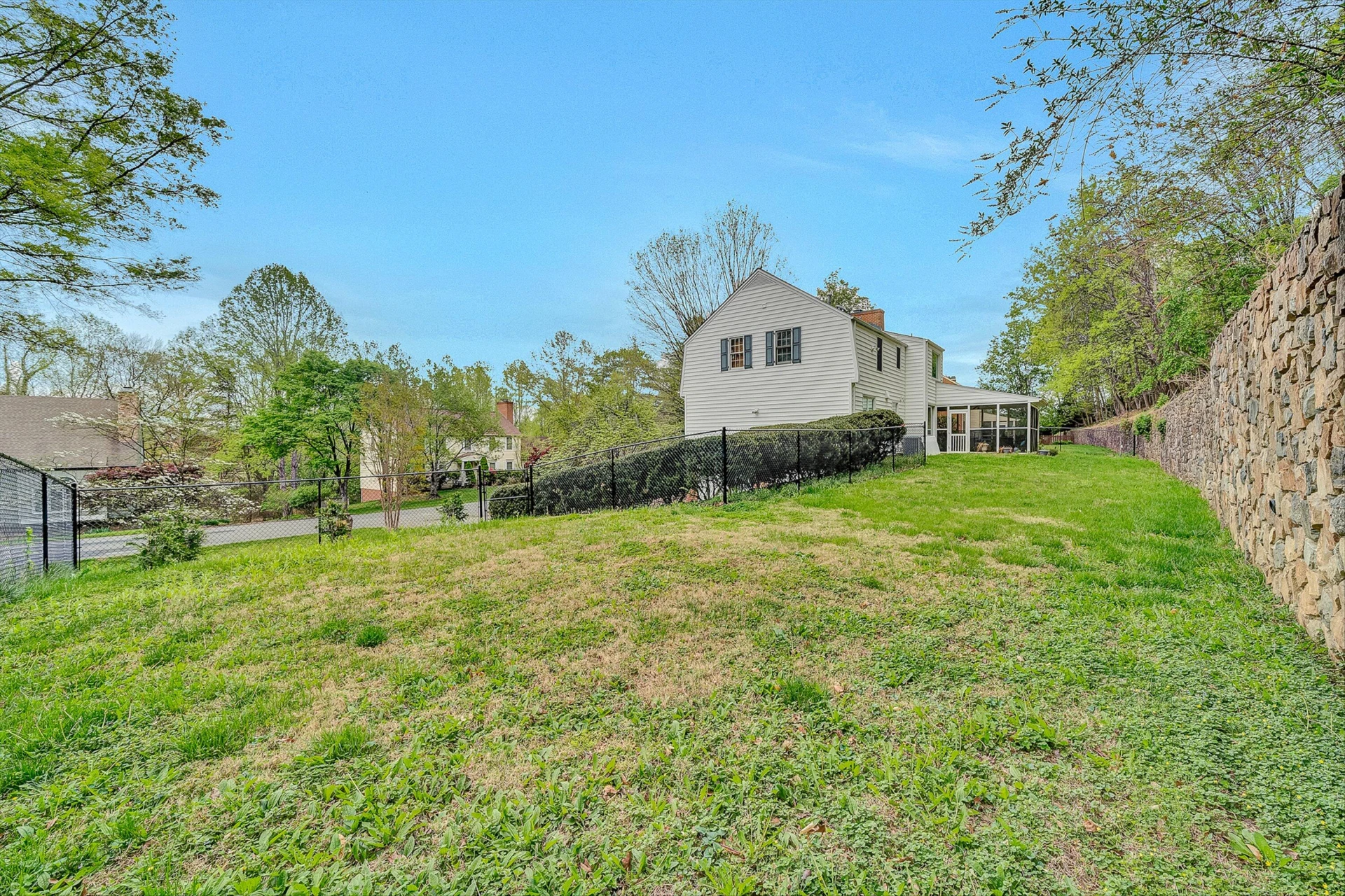 5356 Canter DR - Photo 4