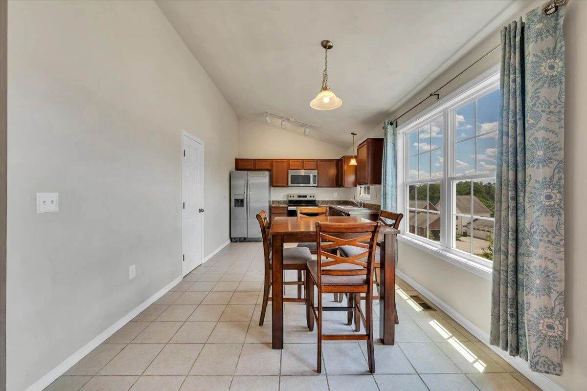 2722 Paddington Station LN - Photo 11