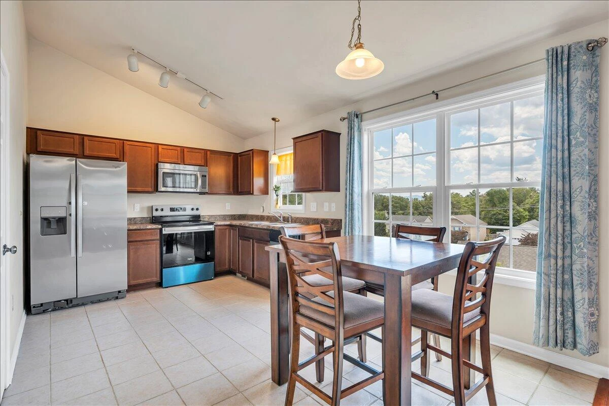 2722 Paddington Station LN - Photo 12