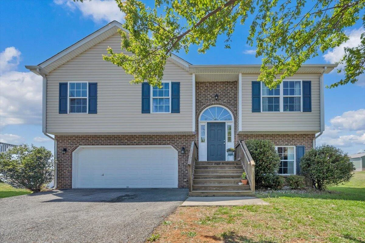 2722 Paddington Station LN - Photo 2