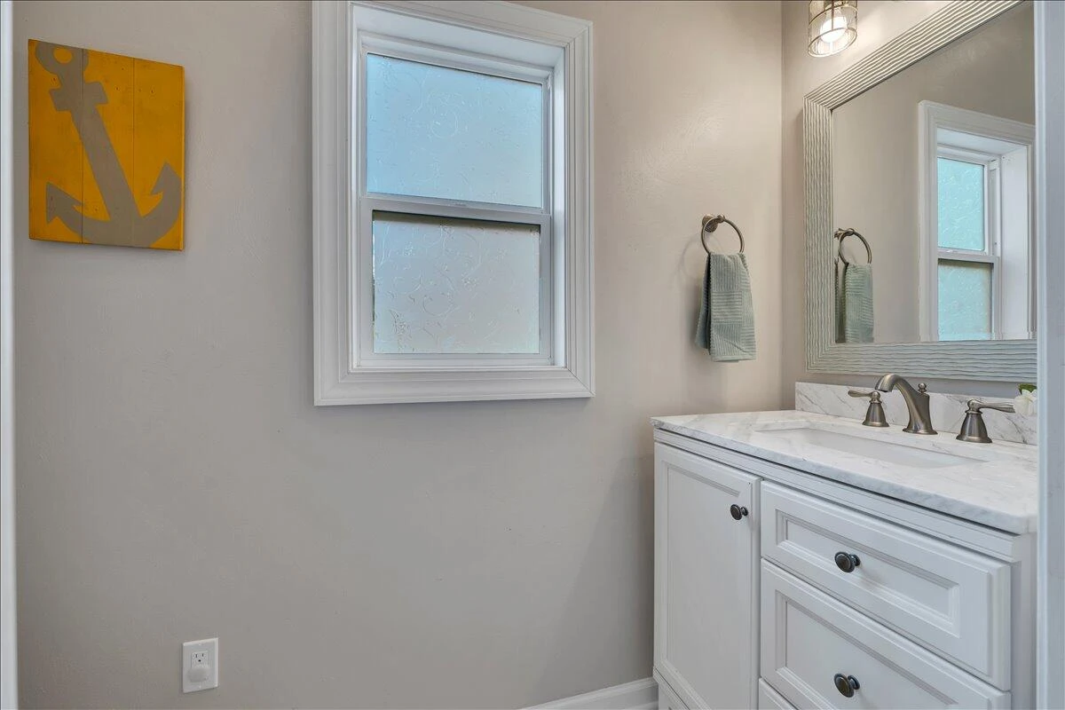 2722 Paddington Station LN - Photo 30